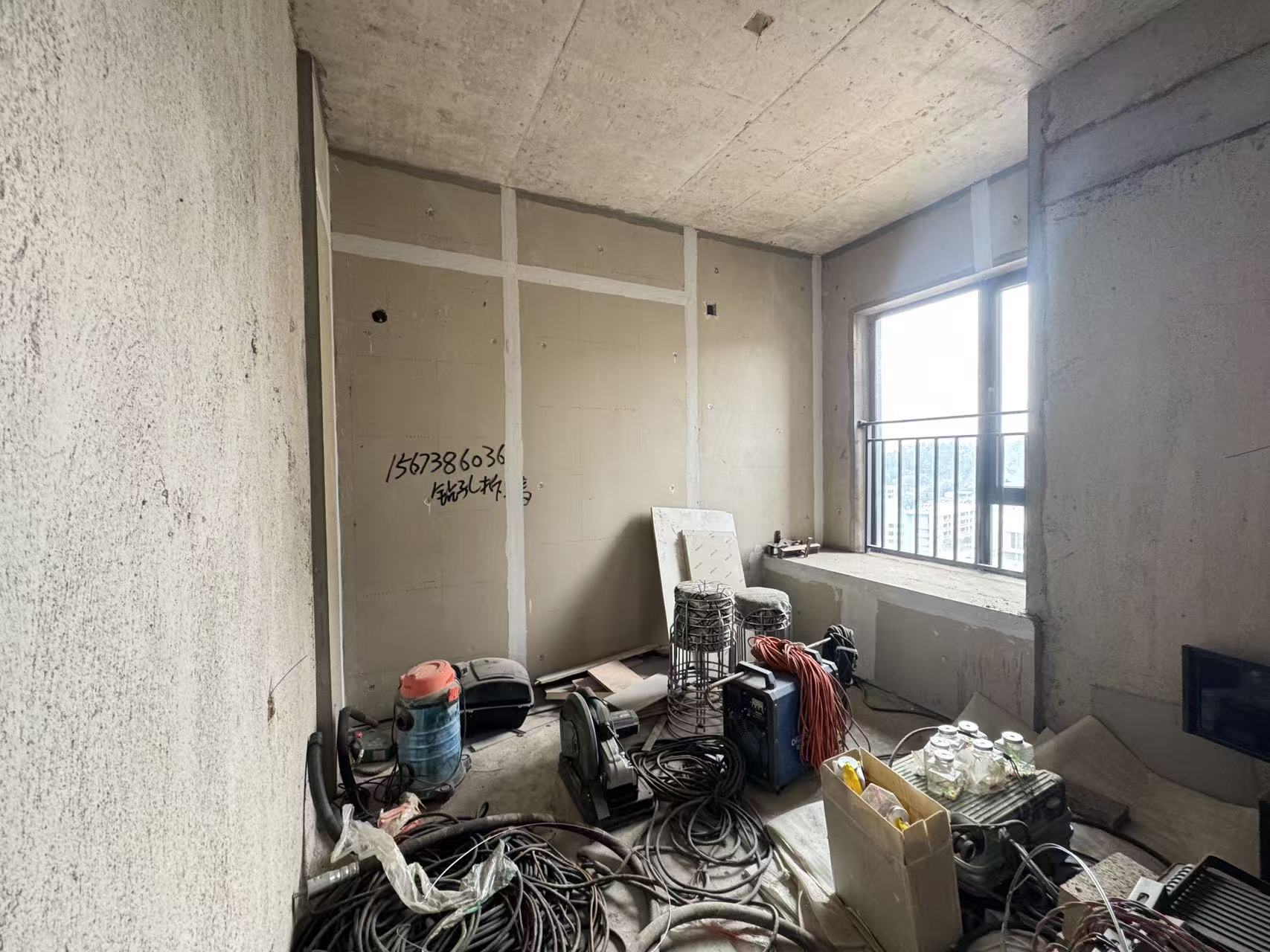 宁邦中心(文华里) 3室2厅2卫 58.0万 宁邦中心(文华里) 3室2厅2卫 58.0万客厅