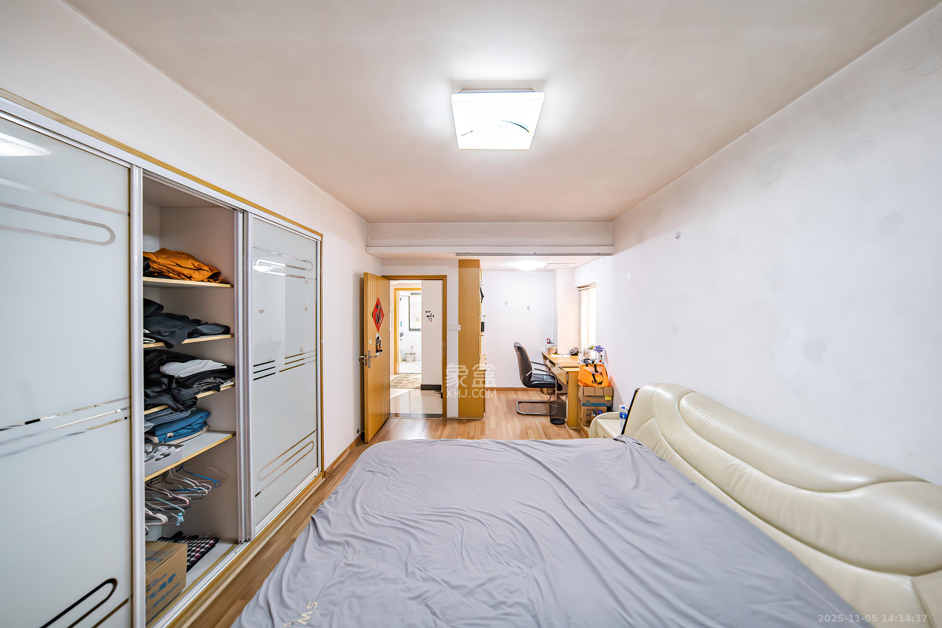 佳阳悦景馨都 2室1厅1卫 65.0万 佳阳悦景馨都 2室1厅1卫 65.0万卧室