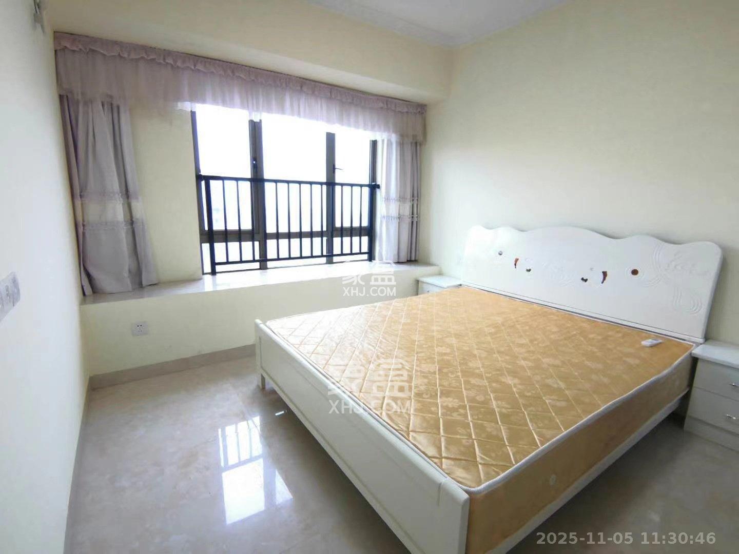 富兴嘉城(富兴汇中央) 2室1厅1卫 2300.0元/月 富兴嘉城(富兴汇中央) 2室1厅1卫 2300.0元/月室内图