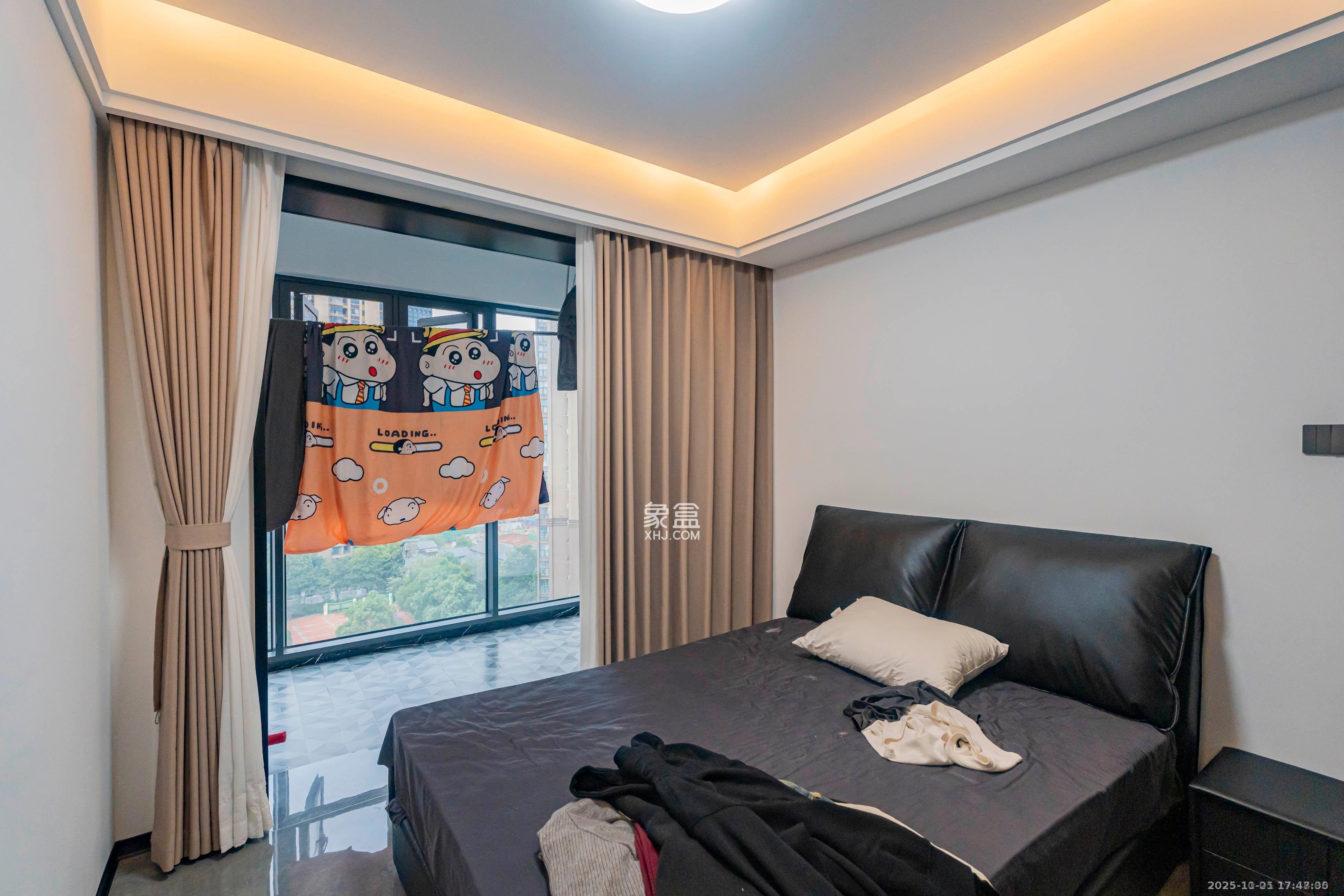 金色屋顶 3室2厅2卫 9900.0元/月 金色屋顶 3室2厅2卫 9900.0元/月室内图