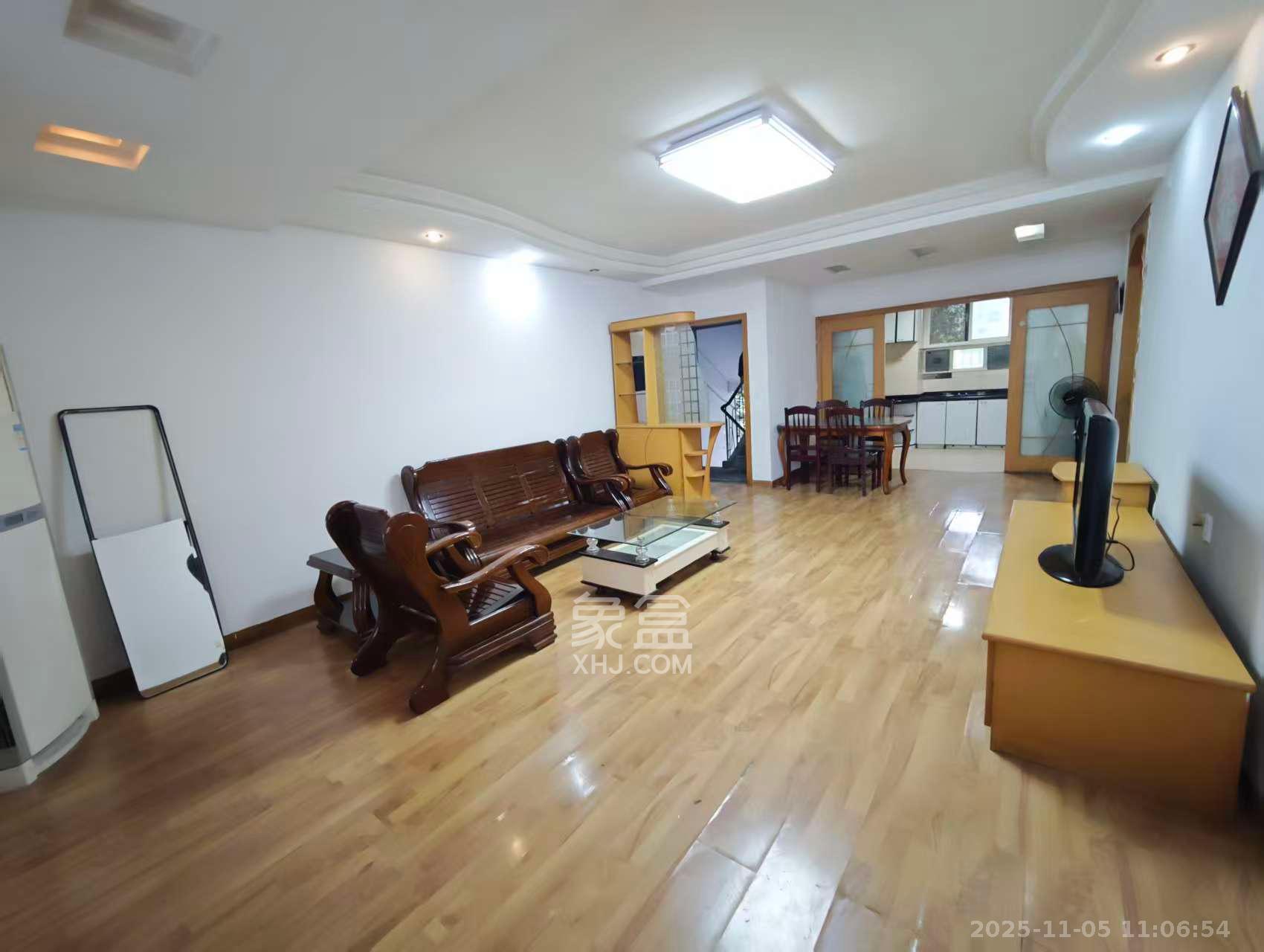 学宫街散盘 1室0厅0卫 2500.0元/月 学宫街散盘 1室0厅0卫 2500.0元/月室内图