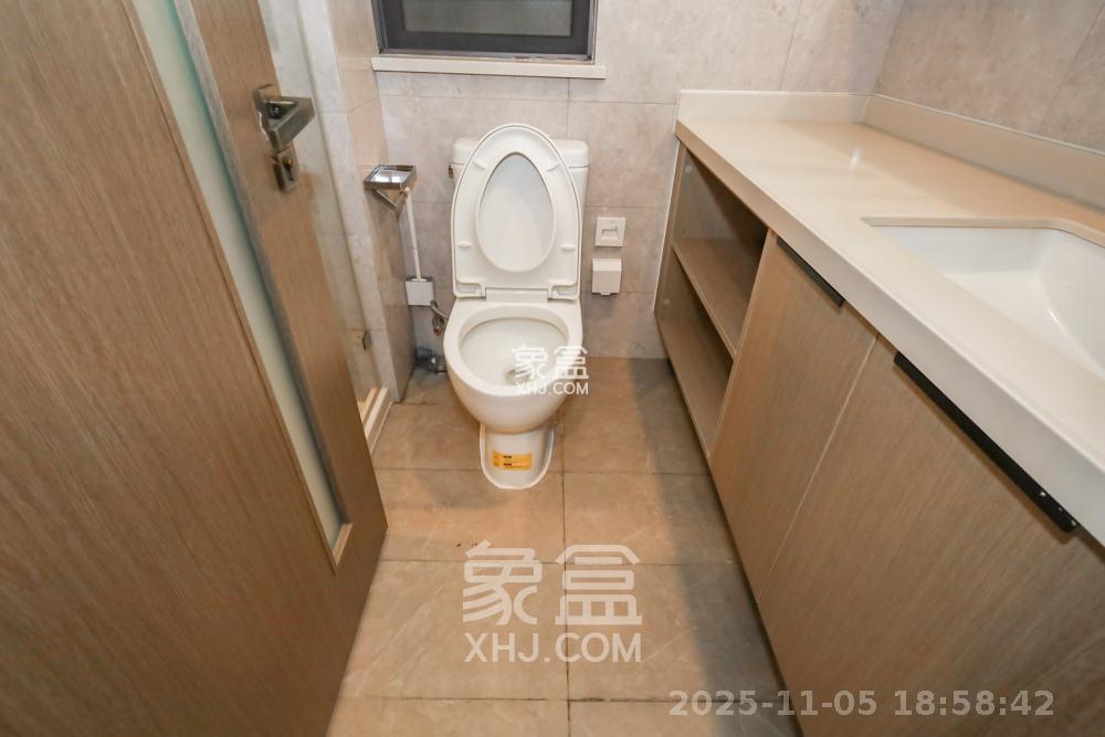 龙湖铂金中心（龙湖春江郦城）  3室2厅2卫    5000.0元/月室内图