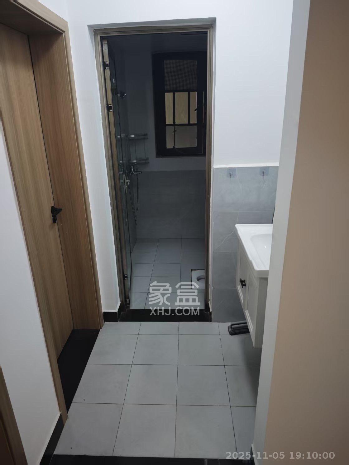 梅溪正荣府  4室2厅2卫    2500.0元/月室内图