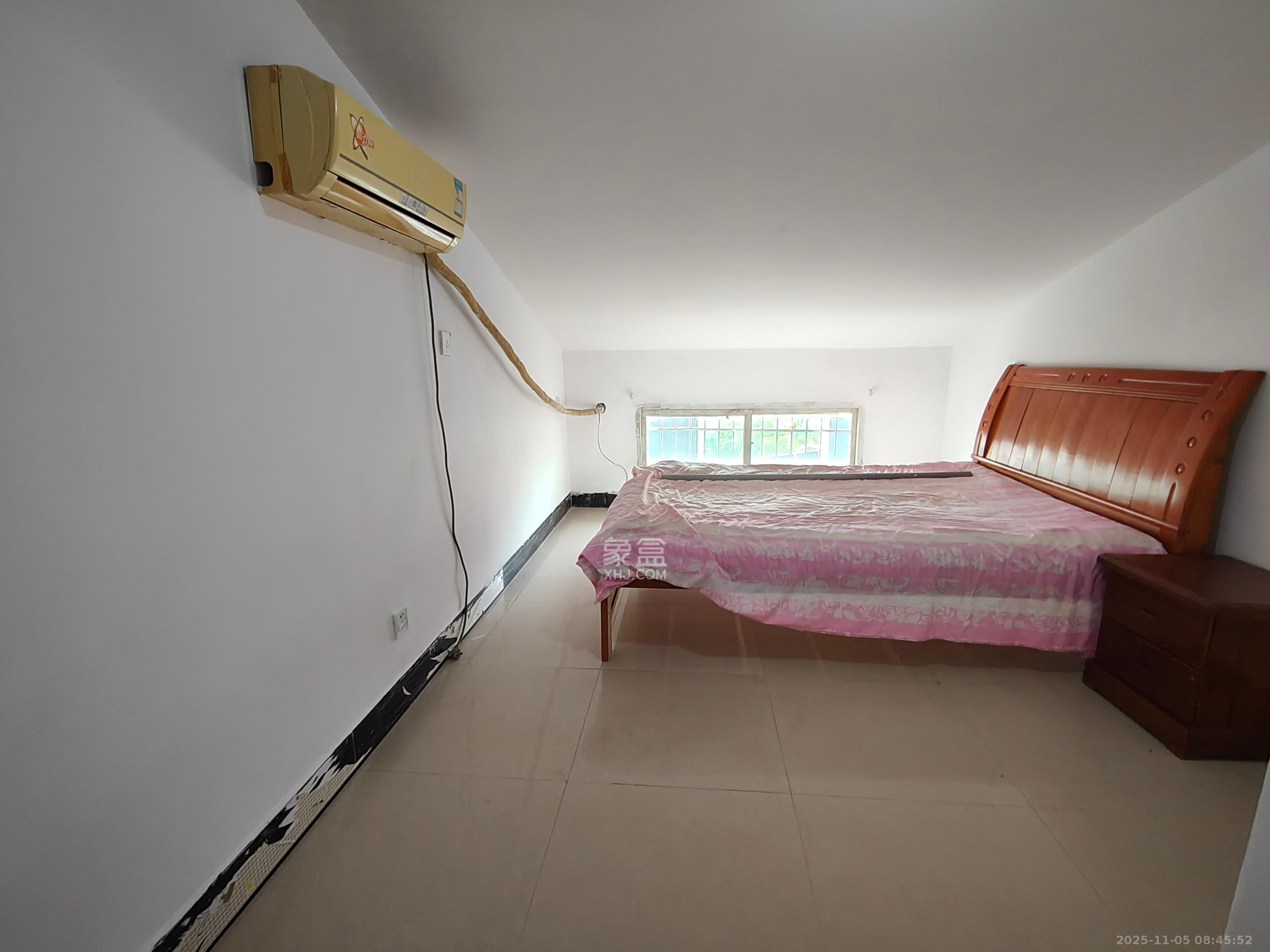 金信阳光在线  2室1厅1卫    900.0元/月室内图