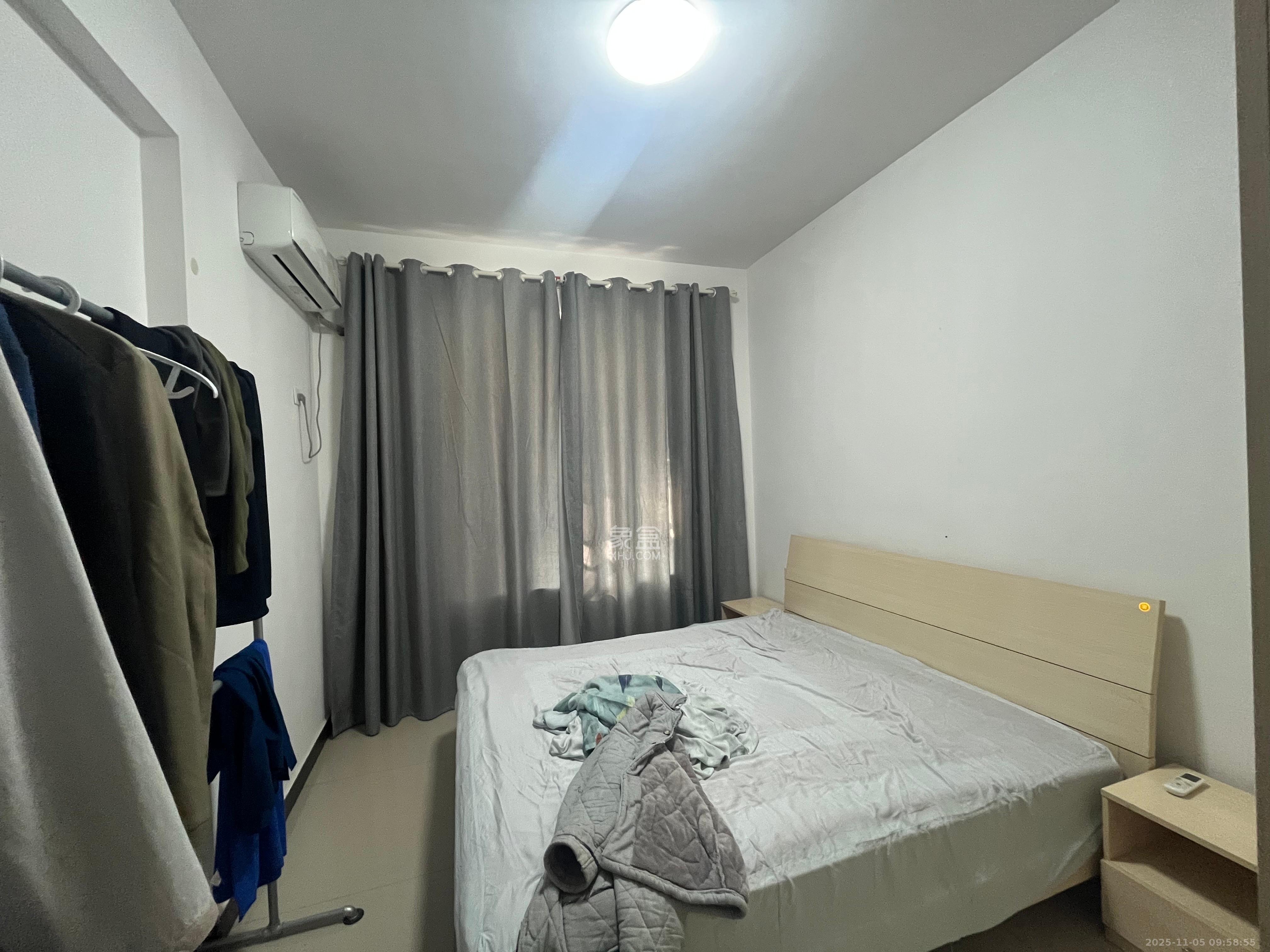 锦湘国际星城四期(金丽苑) 2室1厅1卫 2200.0元/月 锦湘国际星城四期(金丽苑) 2室1厅1卫 2200.0元/月室内图