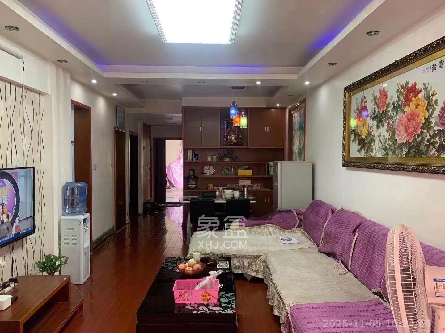 汇都公寓 3室2厅1卫 2600.0元/月 汇都公寓 3室2厅1卫 2600.0元/月室内图