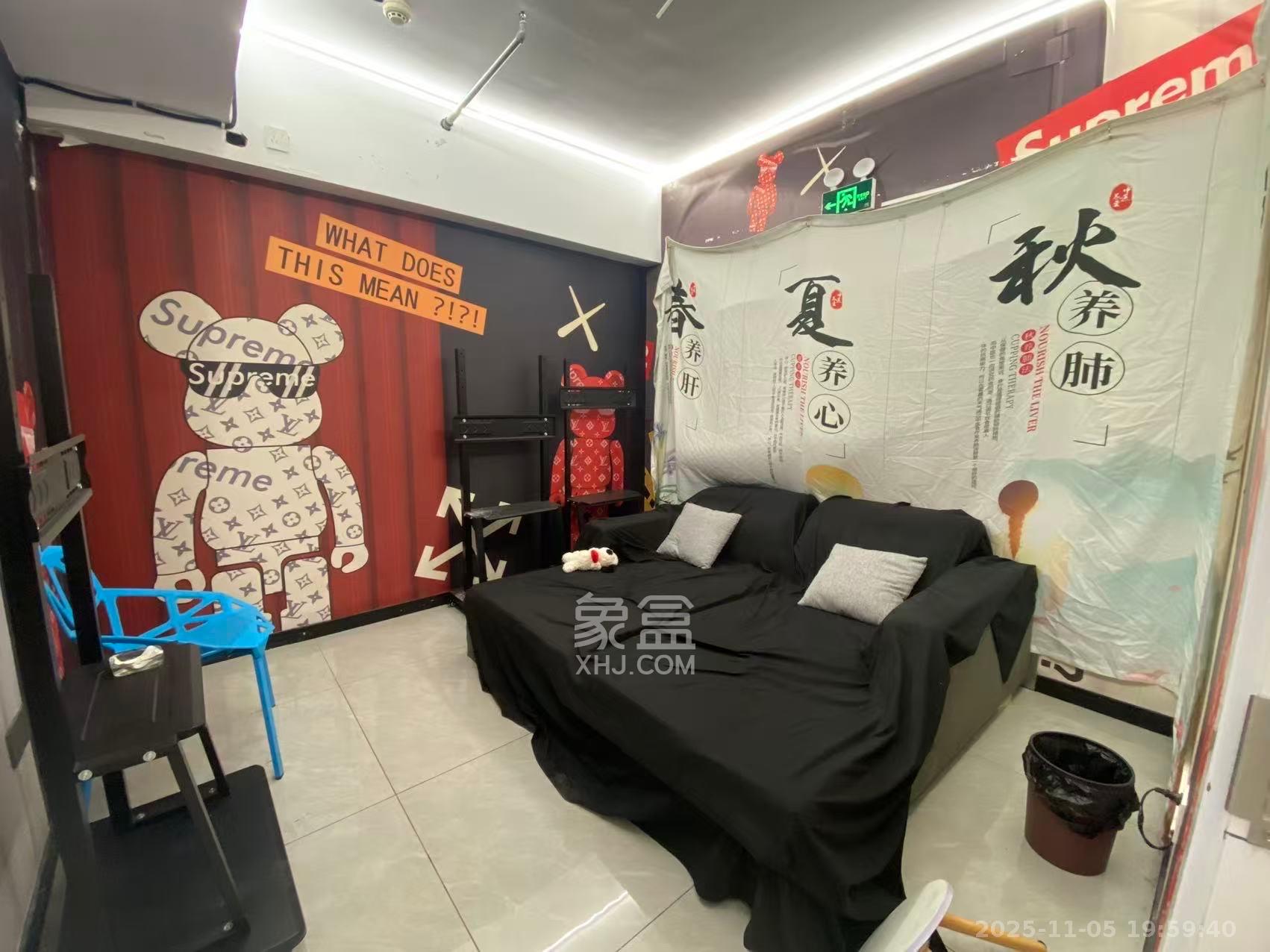 新世界百货（湖南供销大厦）  6室1厅1卫    6000.0元/月室内图