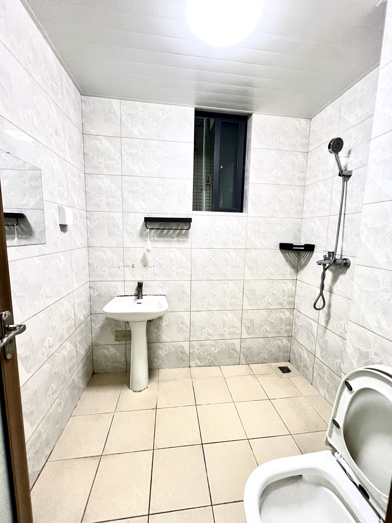 星华海德豪庭 3室2厅2卫 2700.0元/月 星华海德豪庭 3室2厅2卫 2700.0元/月室内图