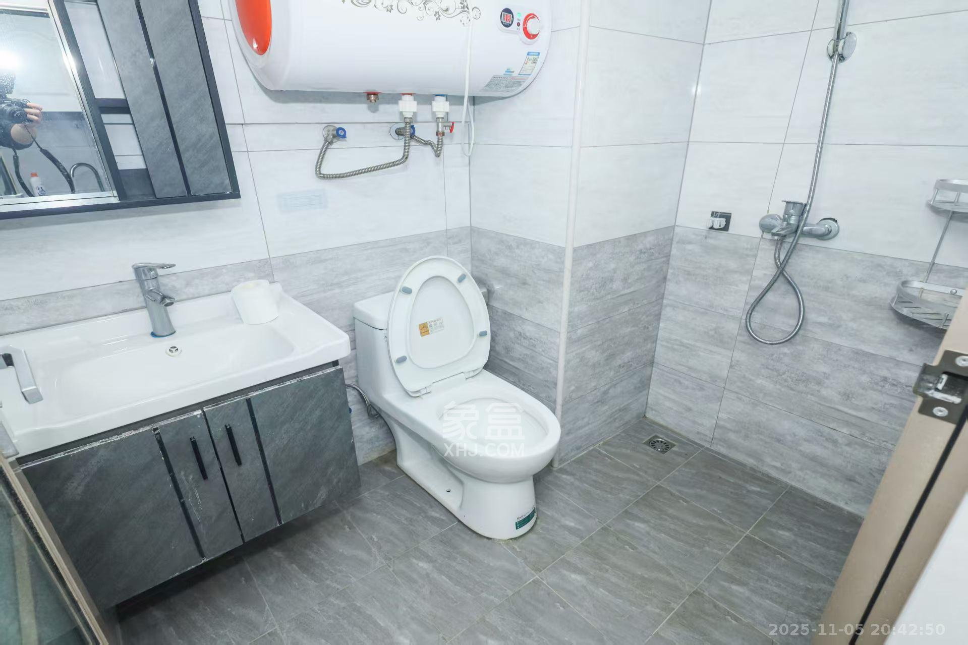 龙湖湘江星座（祺鑫星座公寓）  1室1厅1卫    1000.0元/月室内图