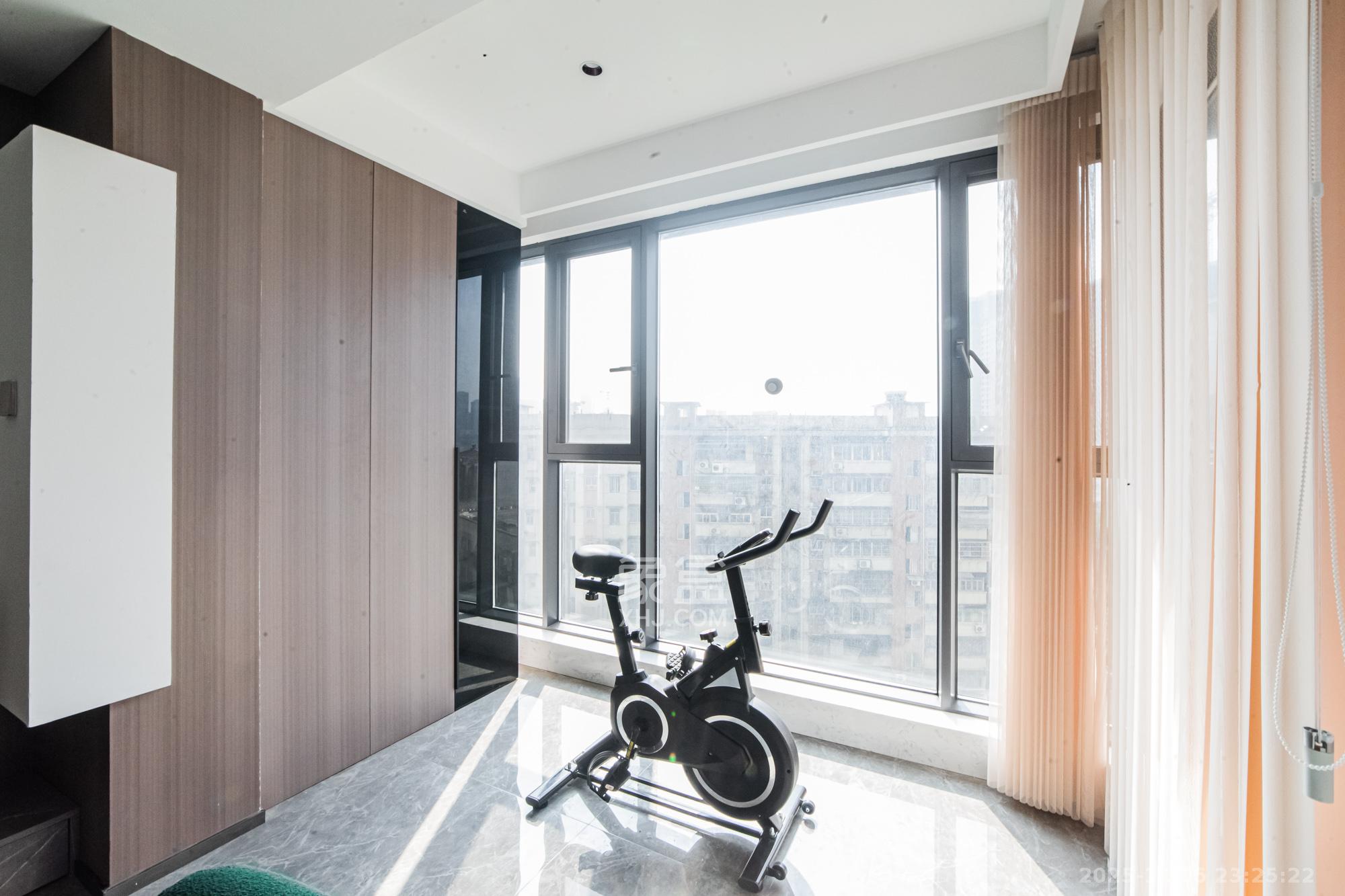 北辰瀚江府 3室2厅2卫 238.0万 北辰瀚江府 3室2厅2卫 238.0万阳台