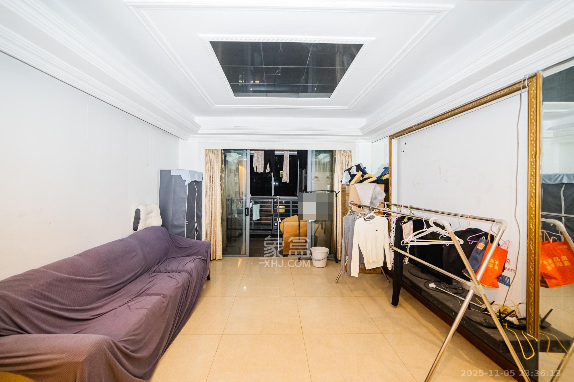 滨江君悦香邸  3室1厅2卫    165.0万