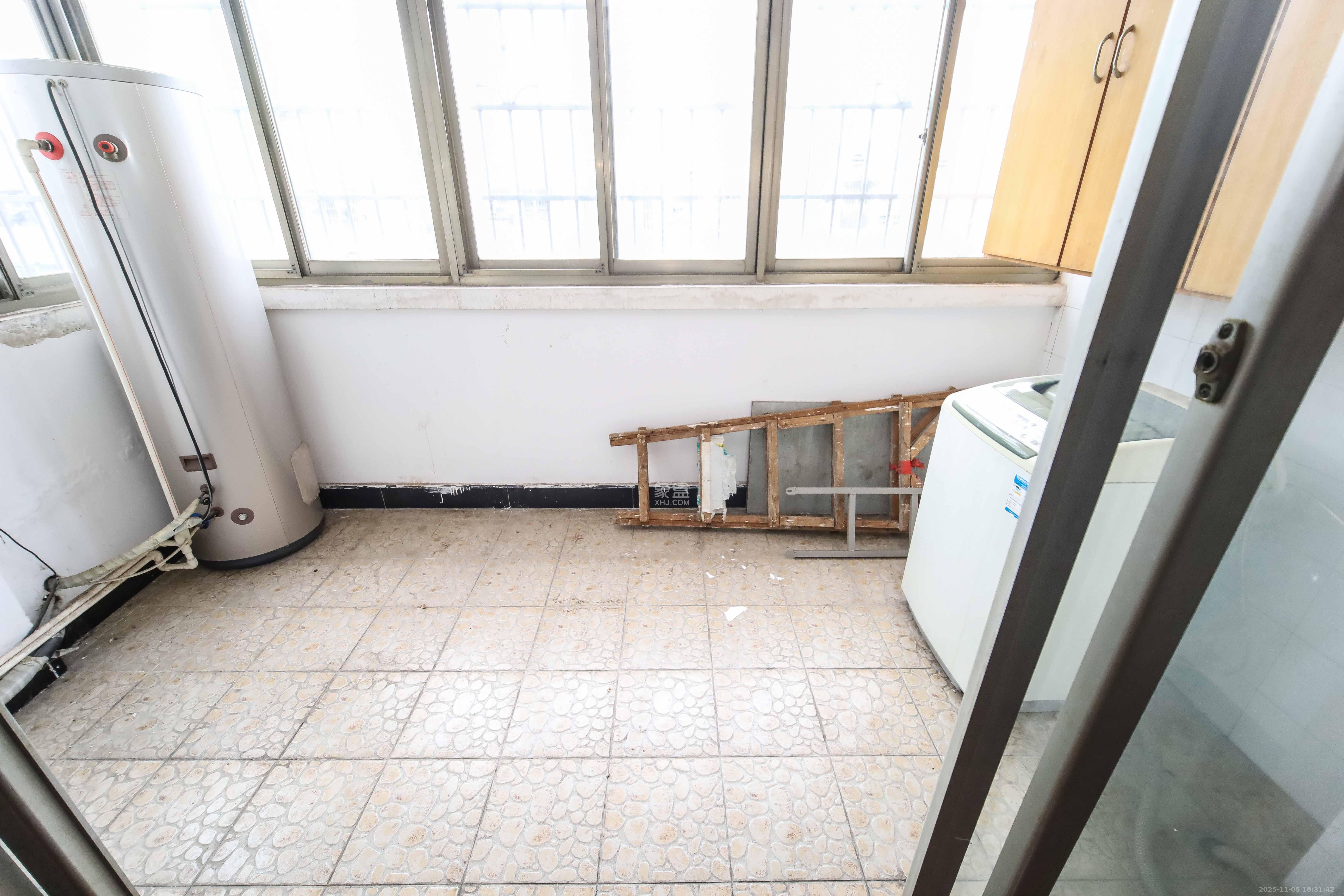 星城名典 3室2厅2卫 1900.0元/月 星城名典 3室2厅2卫 1900.0元/月室内图