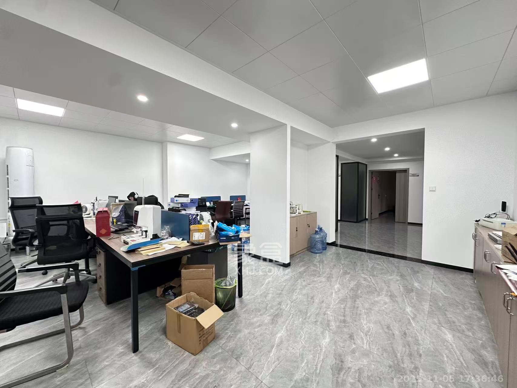 湘安嘉园（湖南安装写字楼）   400.0㎡      22000.0元/月室内图