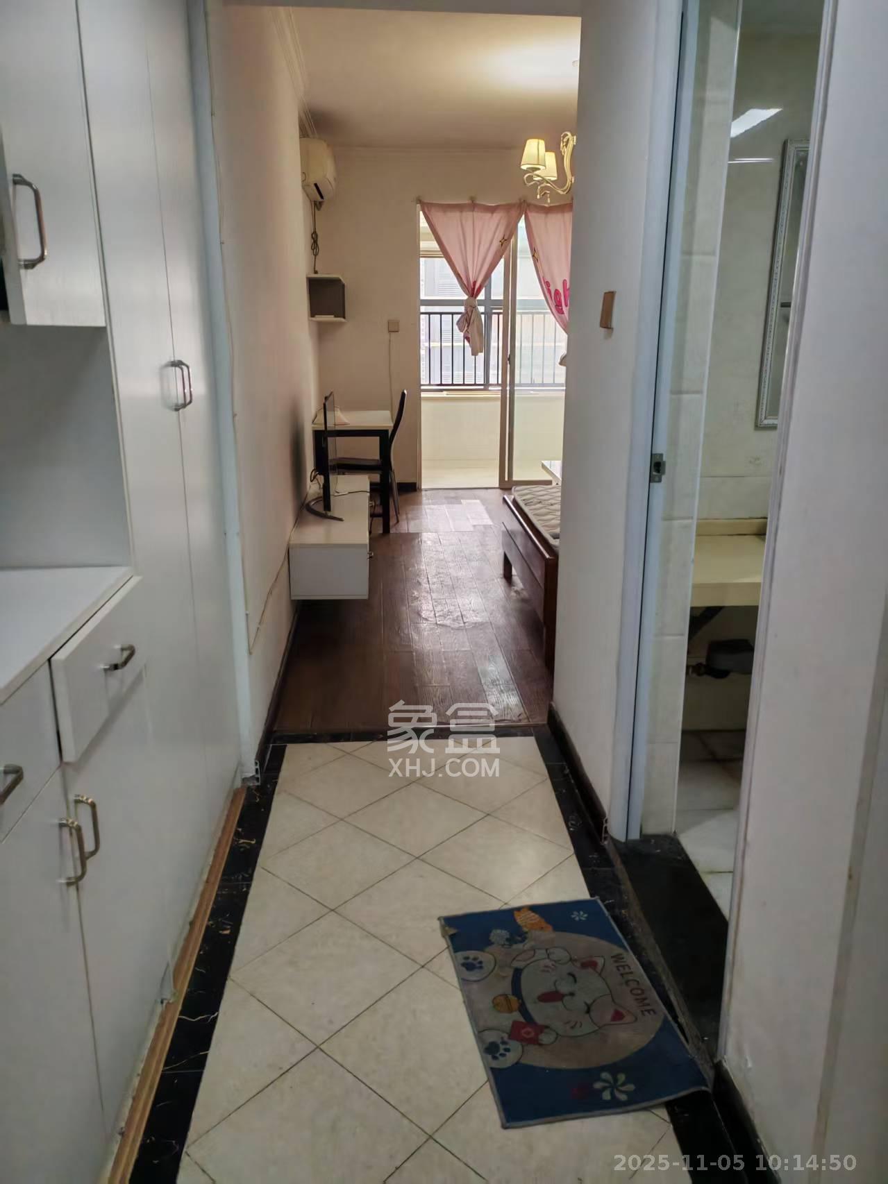 蓝湾国际广场 1室1厅1卫 1600.0元/月 蓝湾国际广场 1室1厅1卫 1600.0元/月室内图