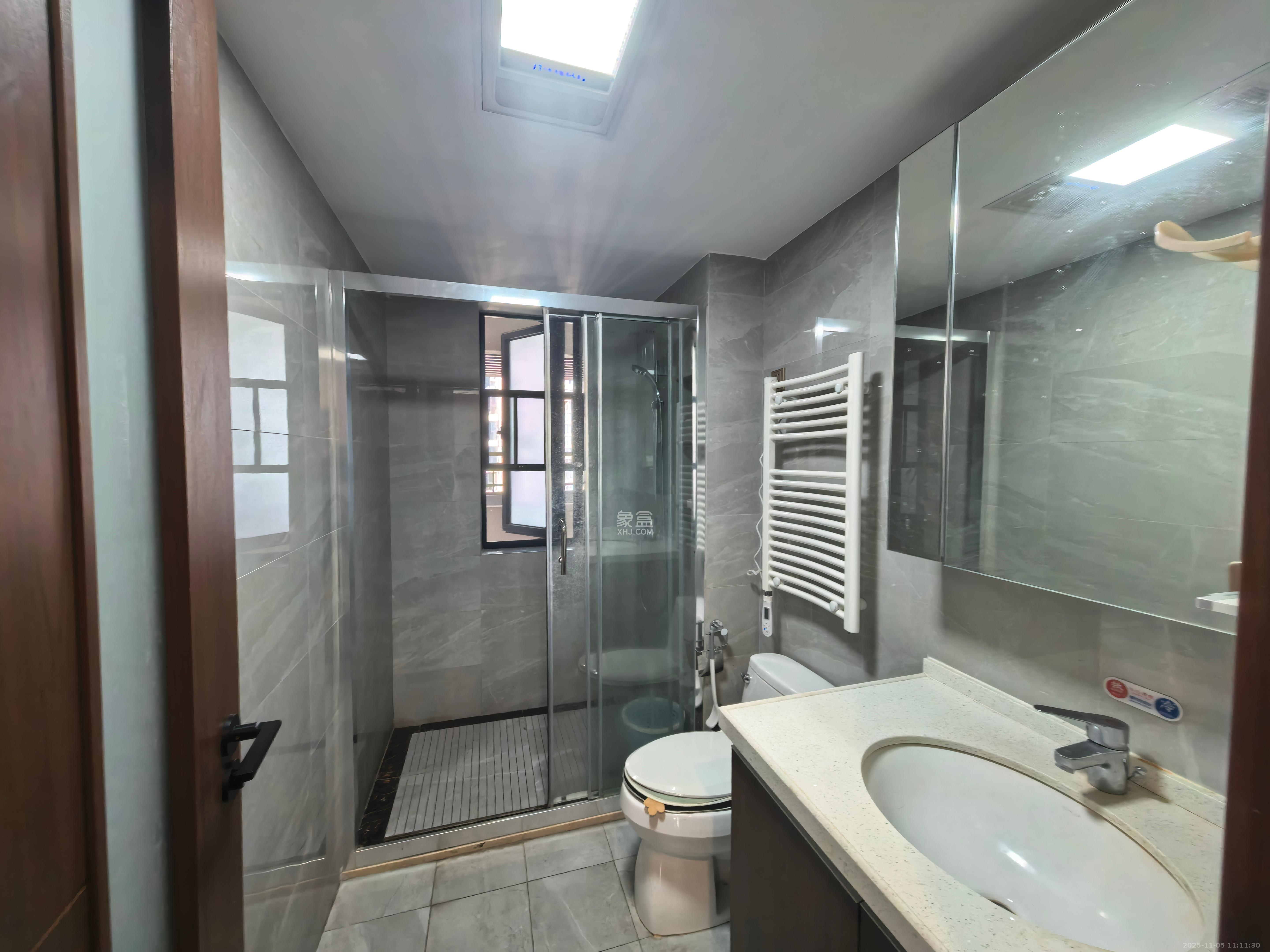 绿地长沙城际空间站（绿地新里佳苑）  1室0厅0卫    3500.0元/月室内图