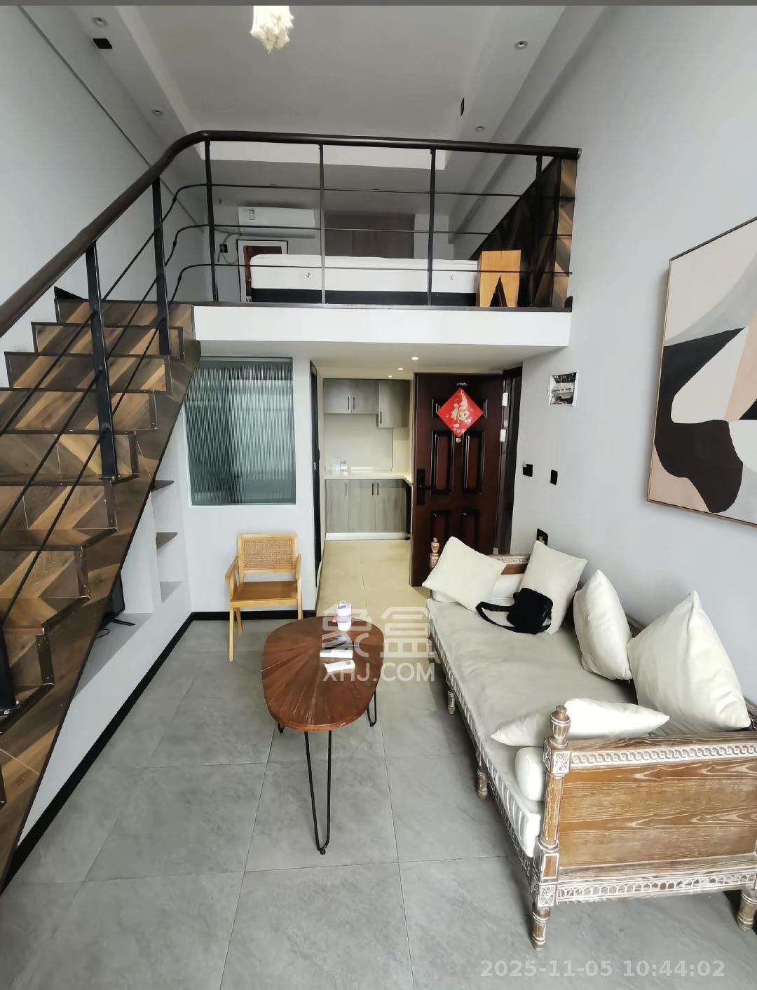 华润翡翠府  1室0厅0卫    1800.0元/月