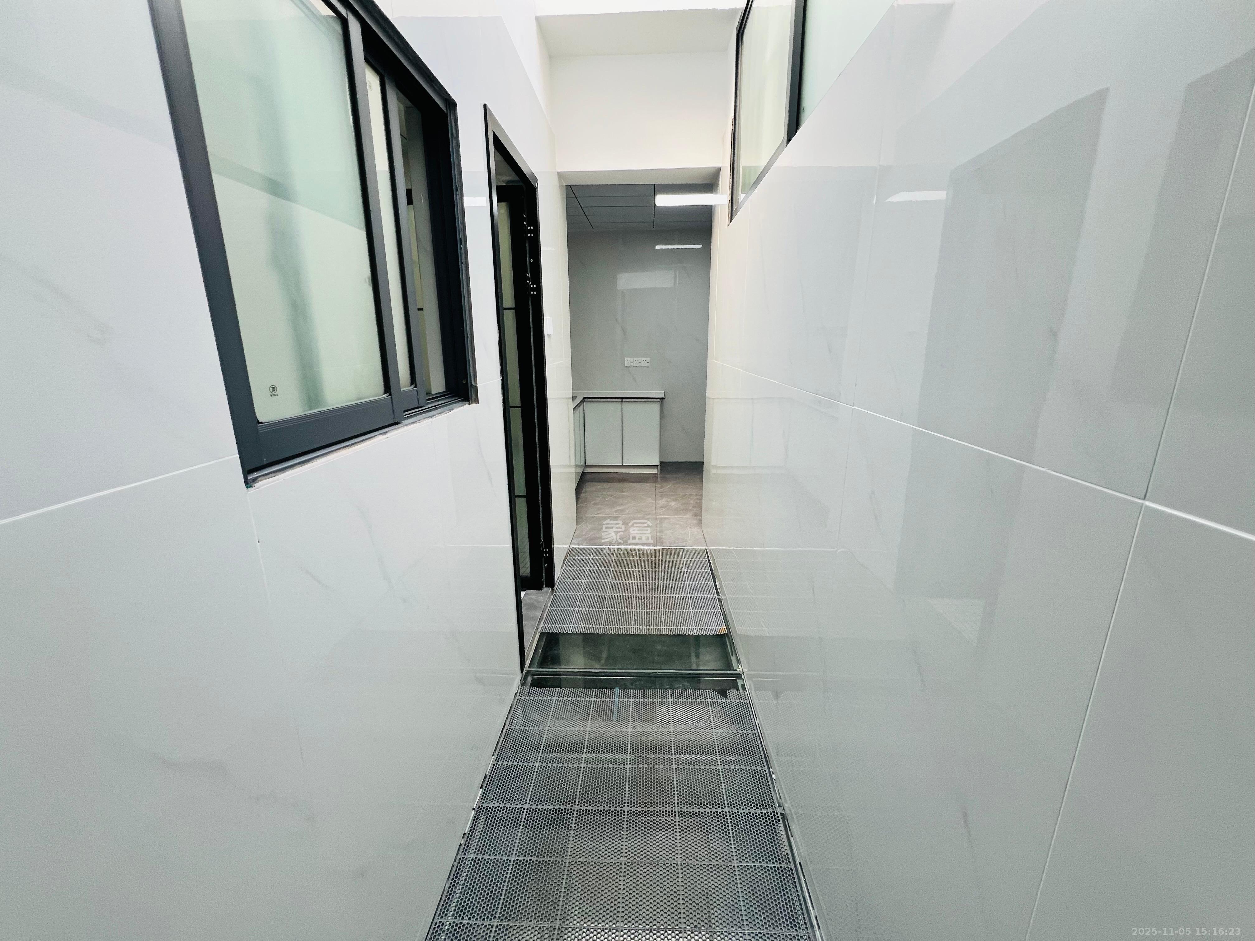 教育街、又一村巷散盘 1室1厅1卫 1900.0元/月 教育街、又一村巷散盘 1室1厅1卫 1900.0元/月室内图