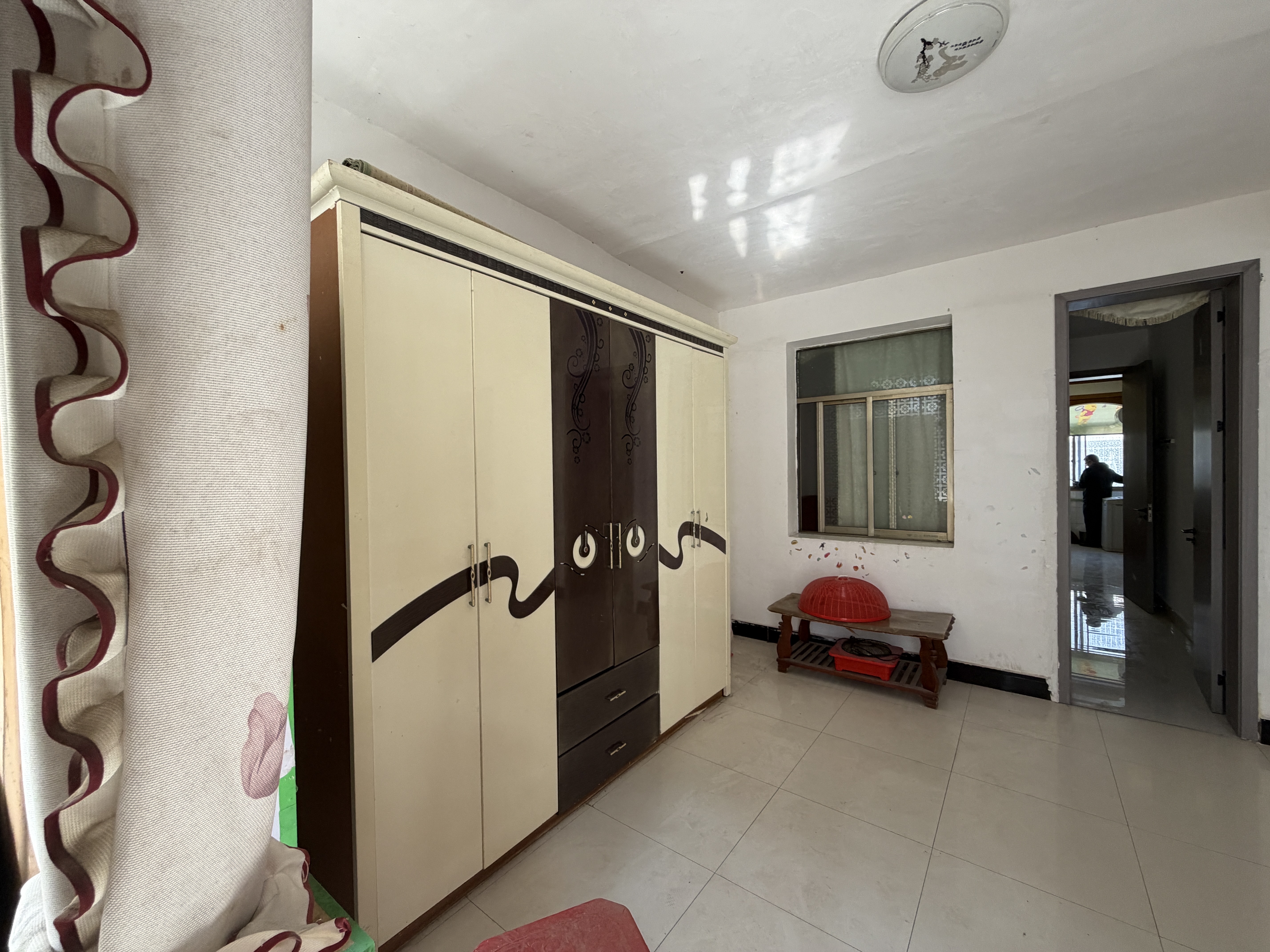 华达机械厂  1室0厅0卫    700.0元/月室内图