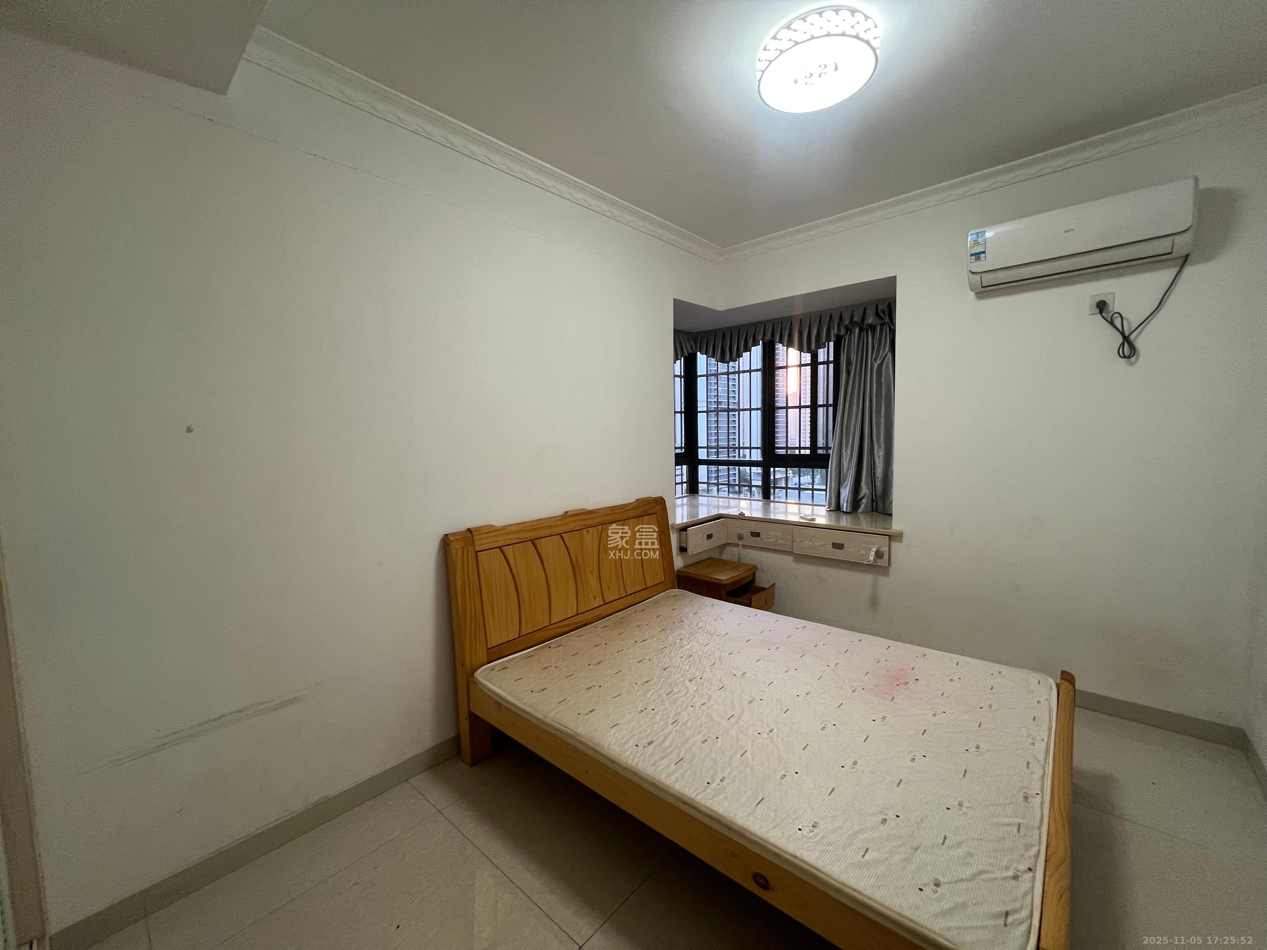 观沙嘉园  2室2厅1卫    2000.0元/月室内图