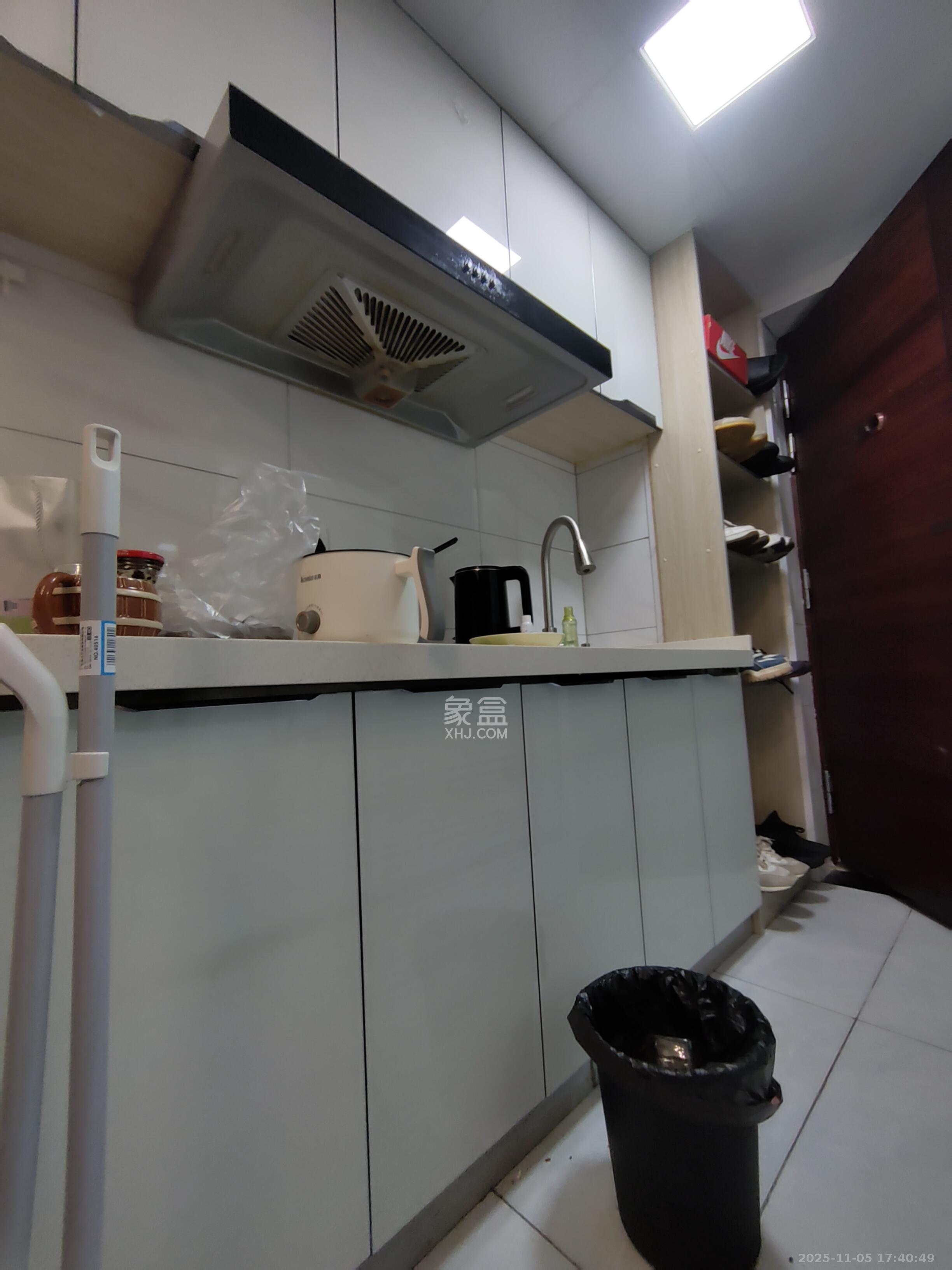 润和滨江府 2室1厅1卫 1600.0元/月 润和滨江府 2室1厅1卫 1600.0元/月室内图