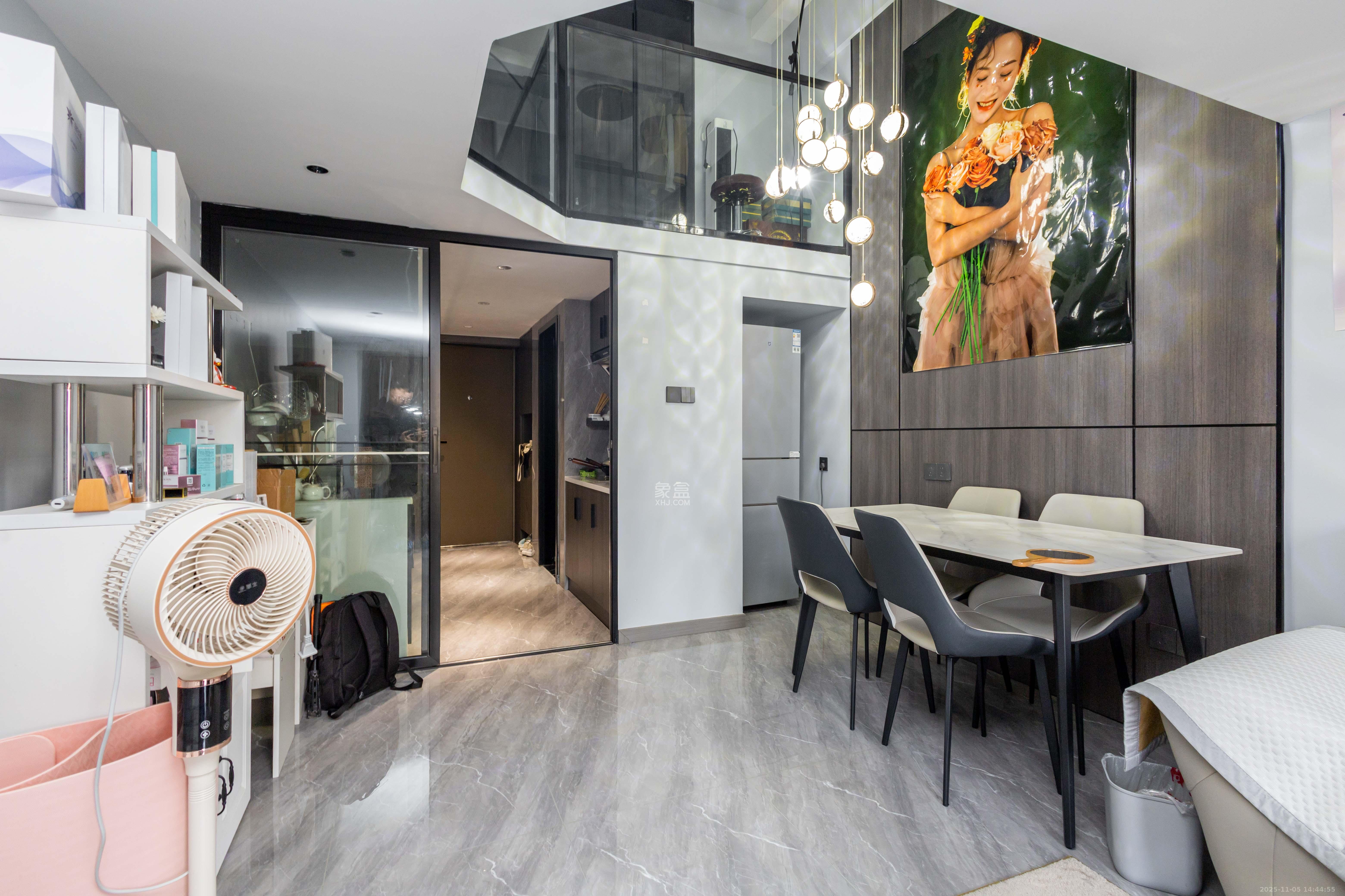 旺德府万象时代 1室0厅0卫 62.0万 旺德府万象时代 1室0厅0卫 62.0万客厅