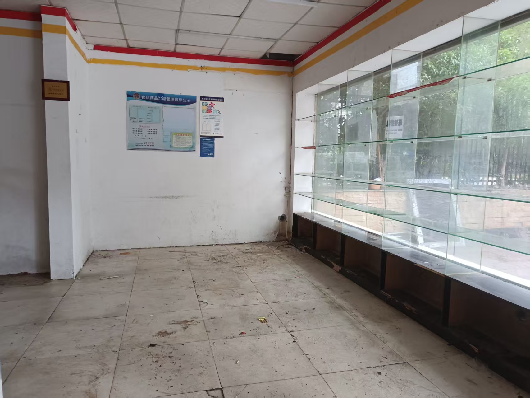 龙洲馨苑   159.31㎡      4000.0元/月室内图