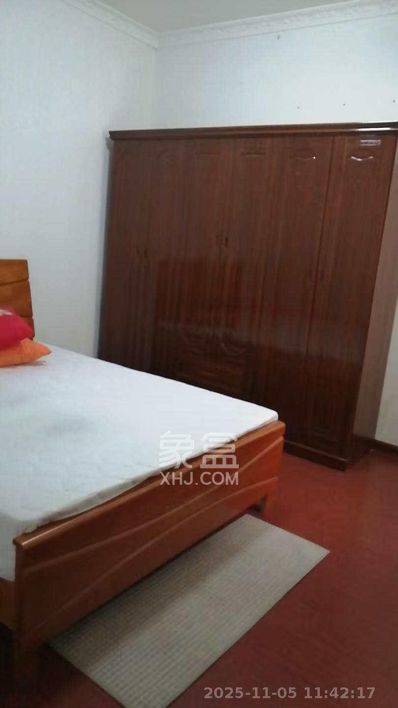 洋湖景园  2室1厅1卫    2100.0元/月室内图