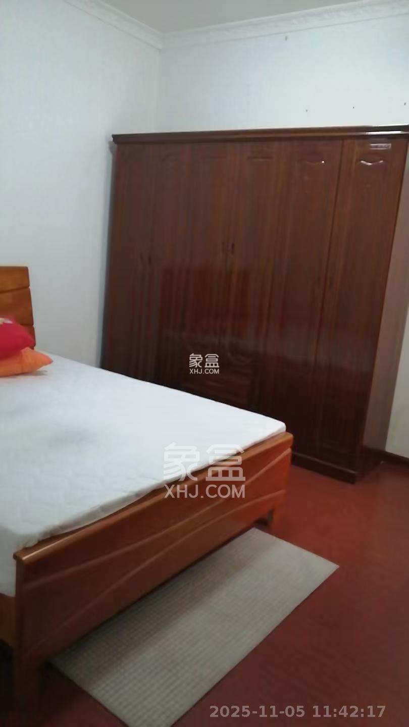 洋湖景园 2室1厅1卫 2100.0元/月 洋湖景园 2室1厅1卫 2100.0元/月室内图