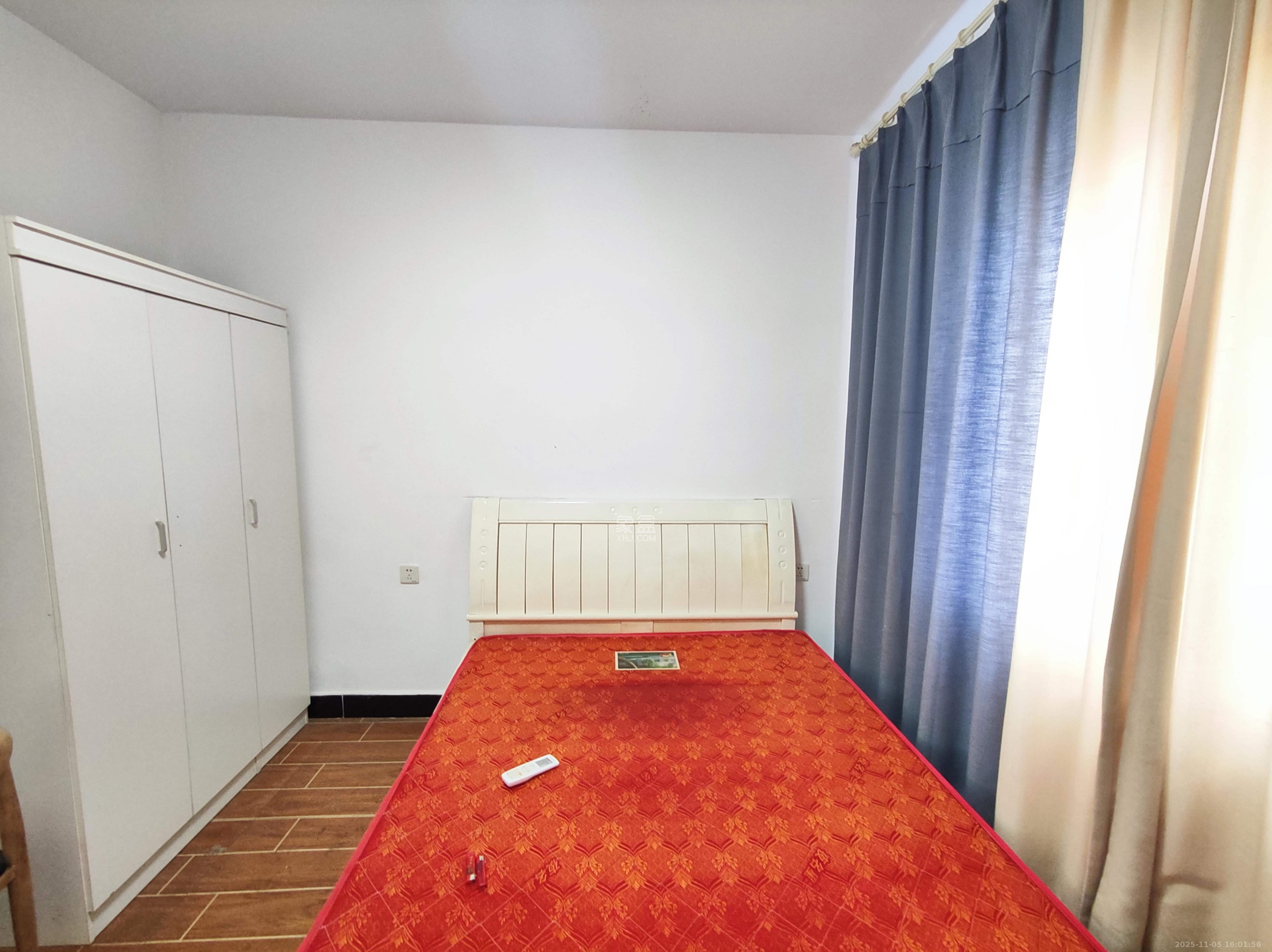 金科世界城  4室2厅2卫    2500.0元/月室内图