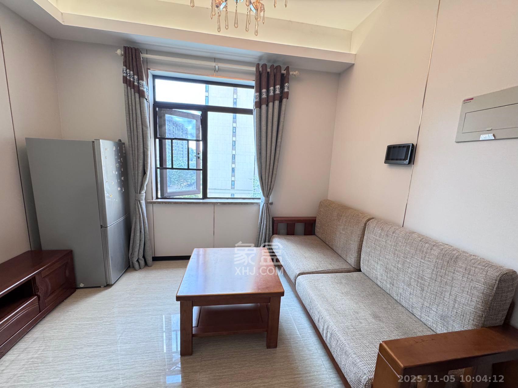 奥林匹克花园贡院二期 1室1厅1卫 1800.0元/月 奥林匹克花园贡院二期 1室1厅1卫 1800.0元/月室内图