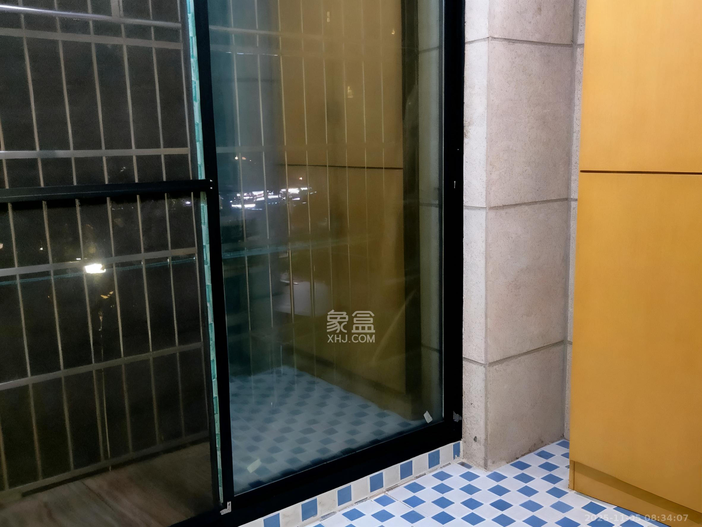 水岸天际（一期、二期）  2室2厅1卫    1900.0元/月室内图