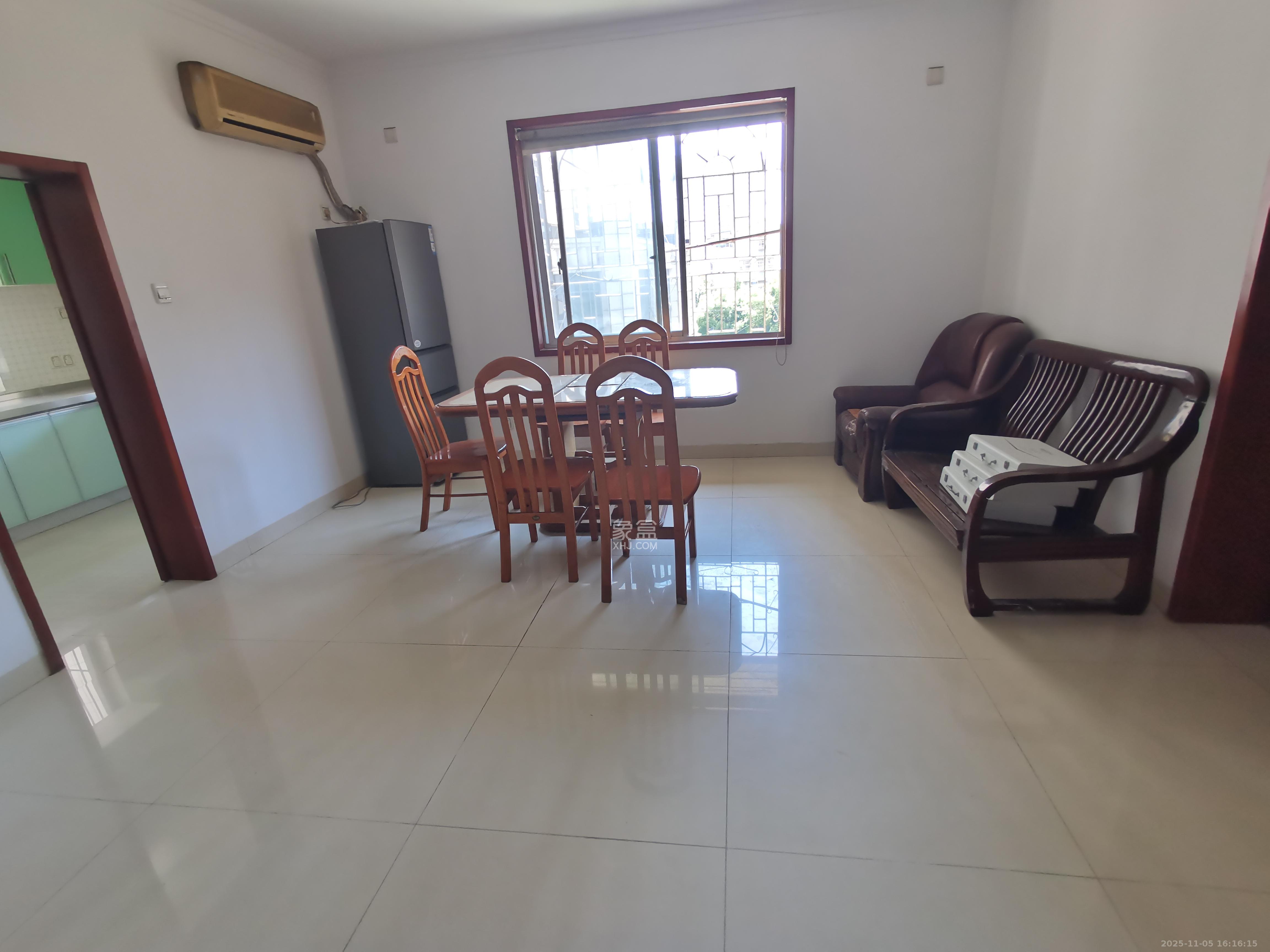 杨家山武警宿舍 2室1厅1卫 1700.0元/月 杨家山武警宿舍 2室1厅1卫 1700.0元/月室内图