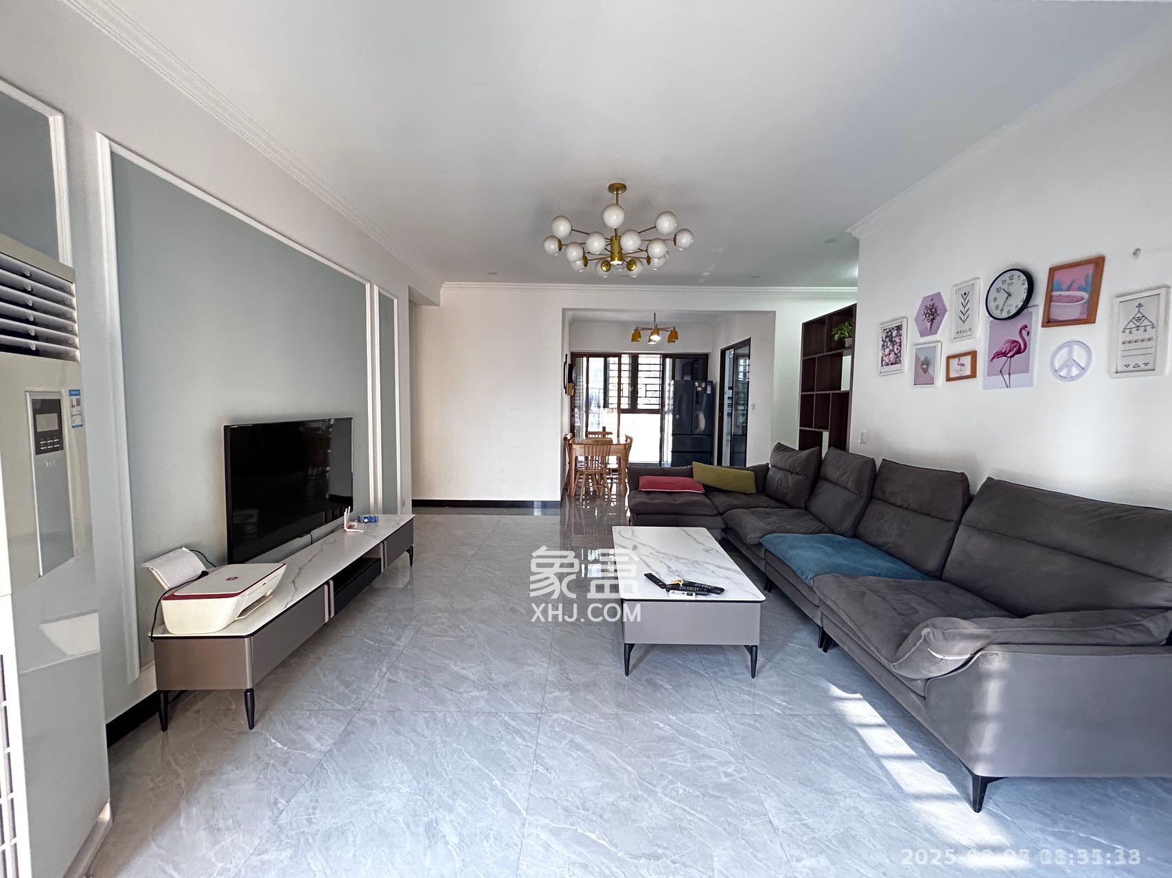 江山帝景哈佛 4室2厅2卫 2600.0元/月 江山帝景哈佛 4室2厅2卫 2600.0元/月室内图