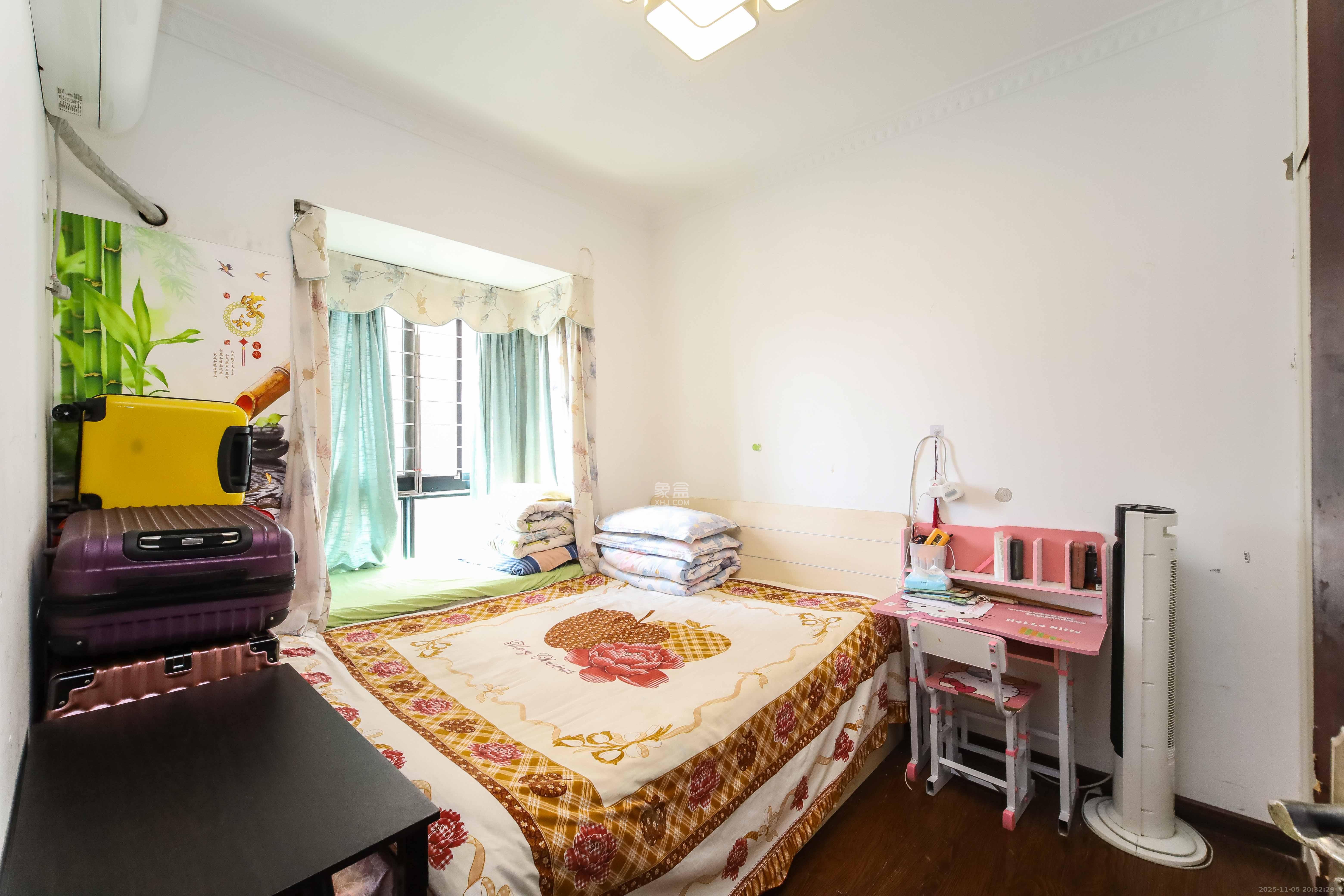 东玺门 2室2厅1卫 76.8万 东玺门 2室2厅1卫 76.8万卧室