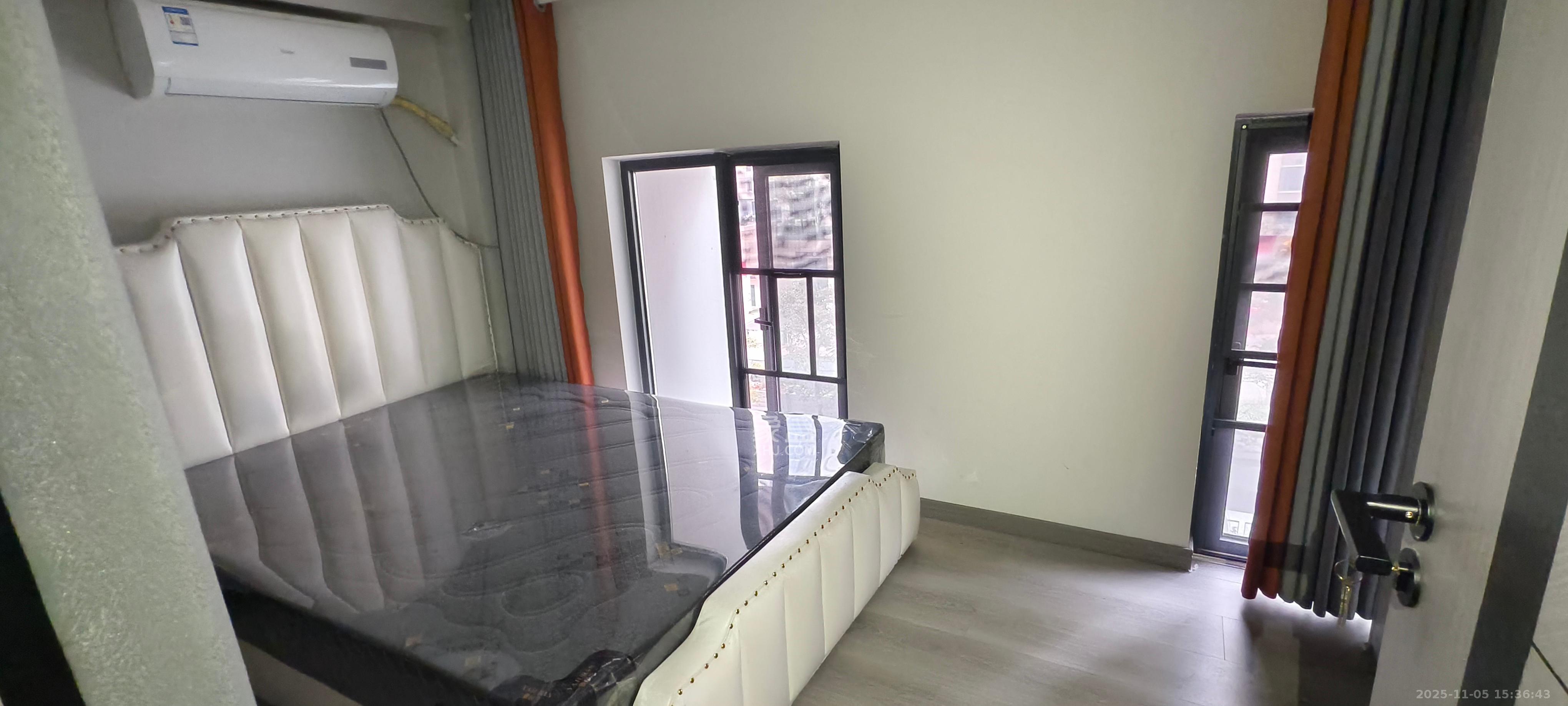 力高凤凰新天  2室2厅1卫    2500.0元/月室内图