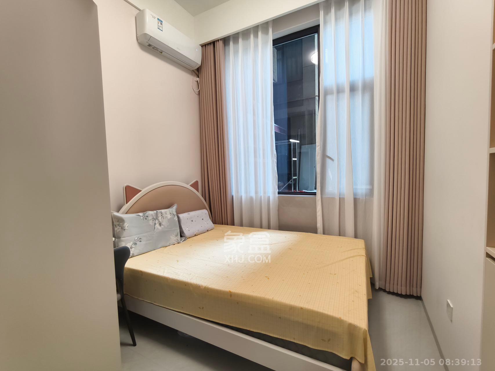 五江天街北区  4室2厅2卫    4200.0元/月室内图