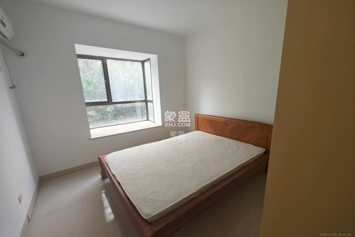 西岸润泽府 3室2厅2卫 3100.0元/月 西岸润泽府 3室2厅2卫 3100.0元/月室内图