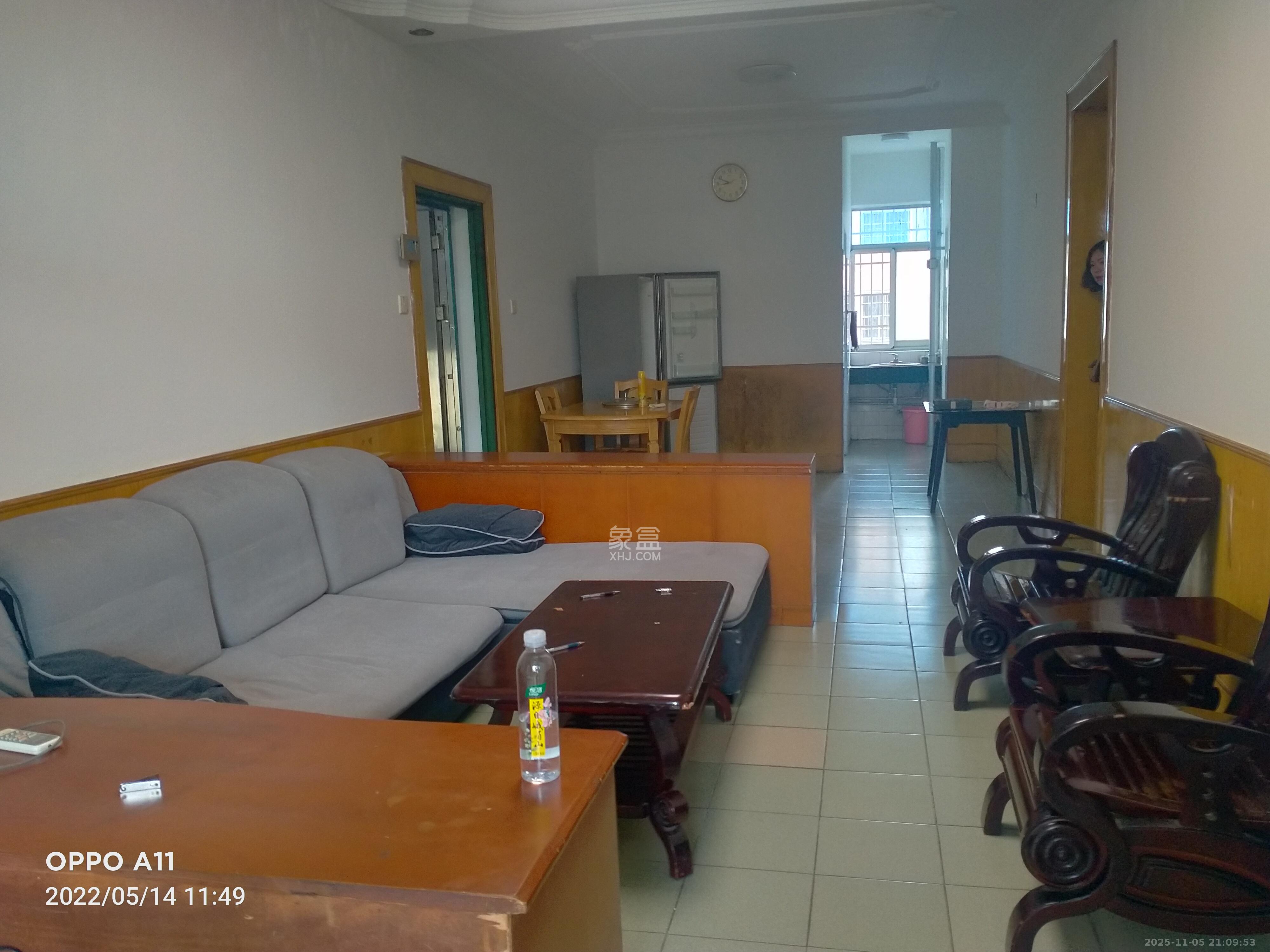 省政府机关二院  3室1厅1卫    3000.0元/月