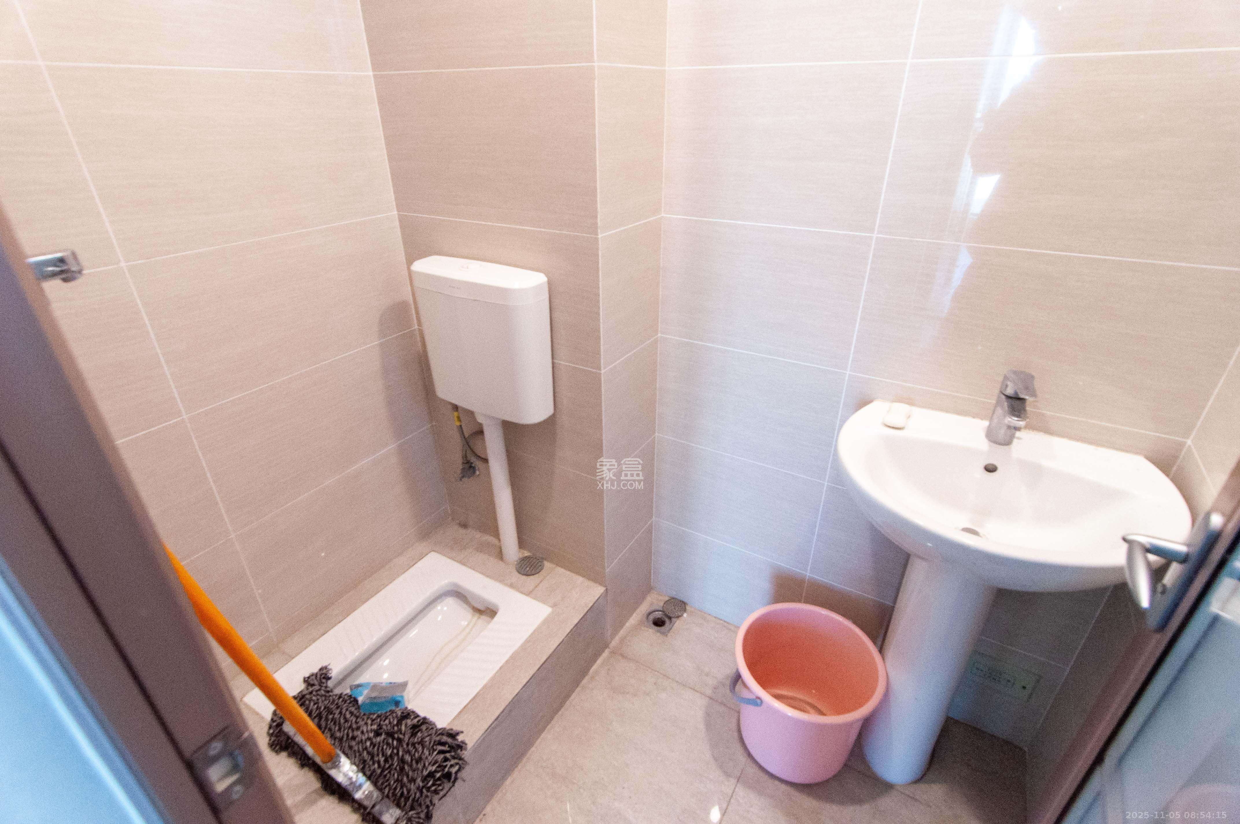 梅溪湖金茂府(金茂广场)(金茂览秀城) 5室2厅3卫 12000.0元/月 梅溪湖金茂府(金茂广场)(金茂览秀城) 5室2厅3卫 12000.0元/月室内图