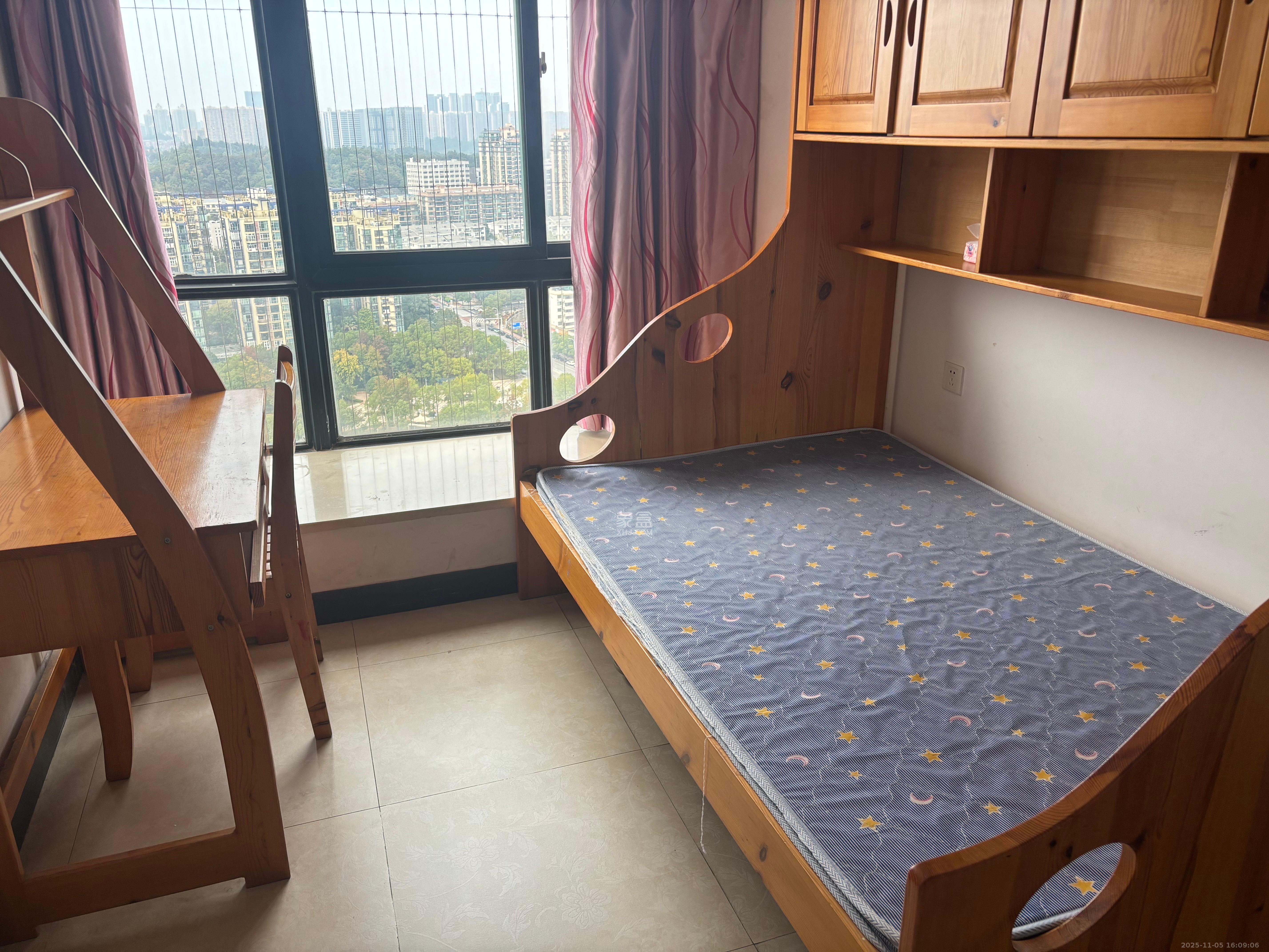 高鑫麓城  3室2厅2卫    2800.0元/月室内图