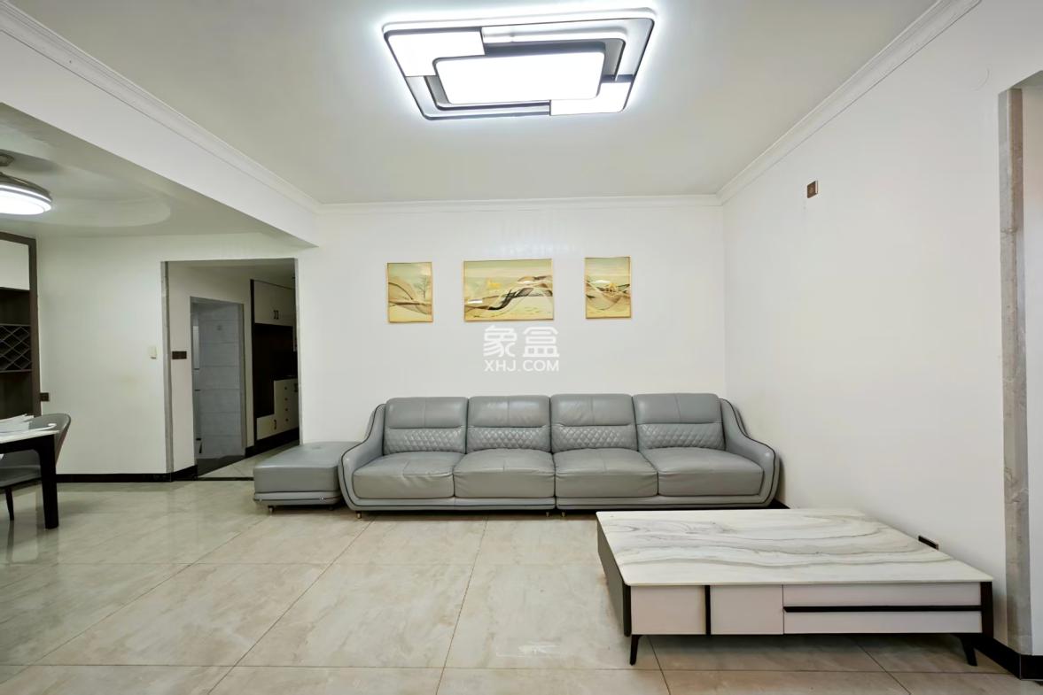 海口广播电视台宿舍(迎宾大道6号) 3室2厅1卫 2500.0元/月 海口广播电视台宿舍(迎宾大道6号) 3室2厅1卫 2500.0元/月室内图