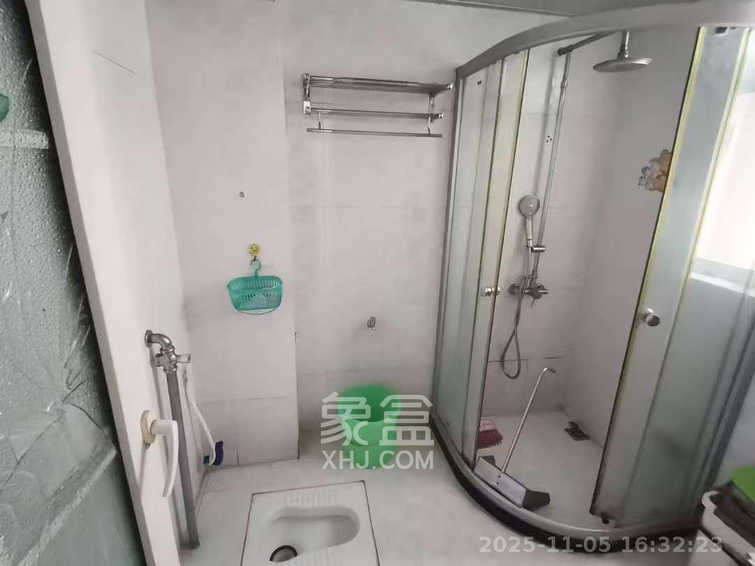 格林星城  2室1厅1卫    2500.0元/月室内图