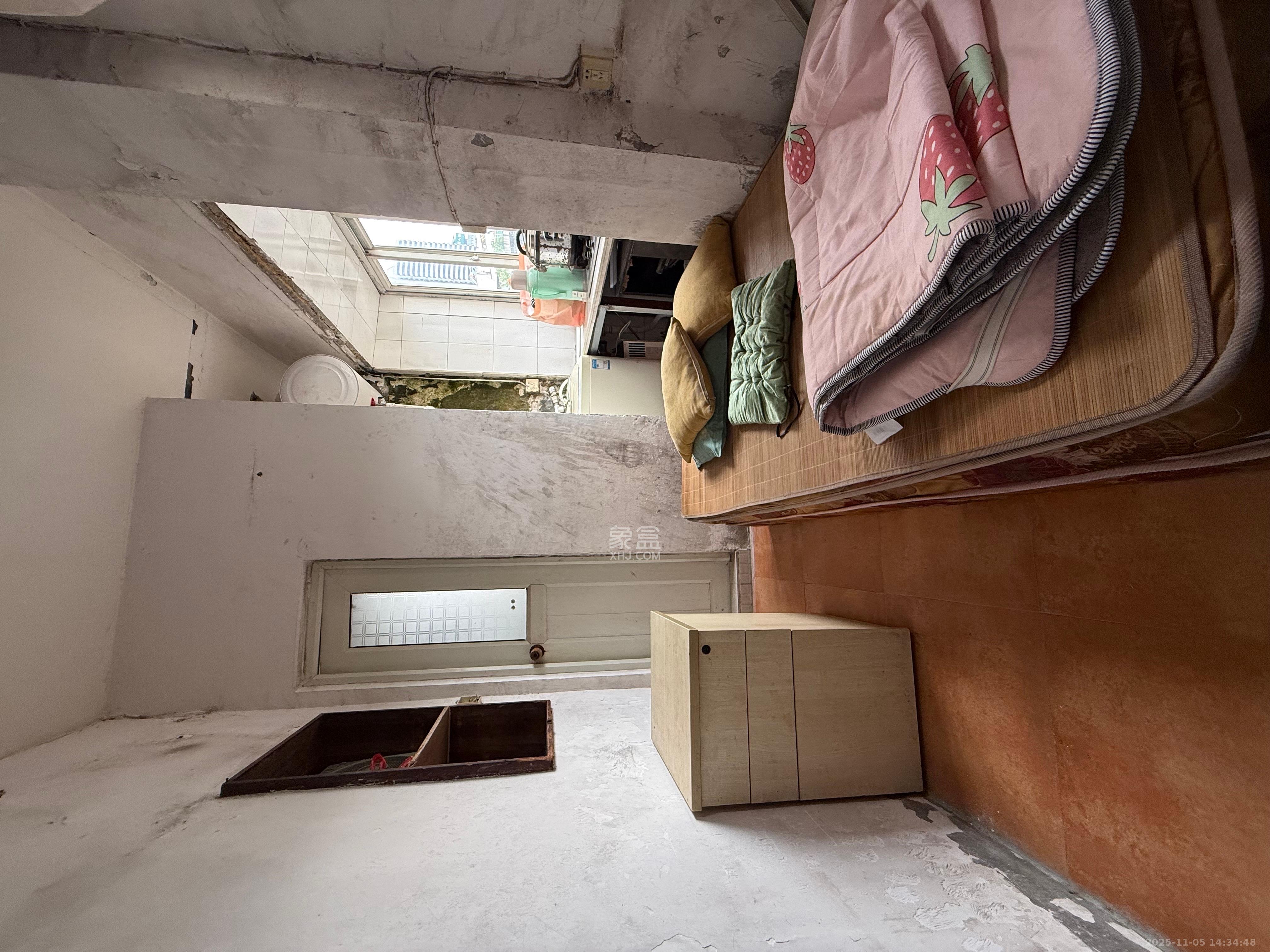 人民新村  1室0厅1卫    300.0元/月室内图