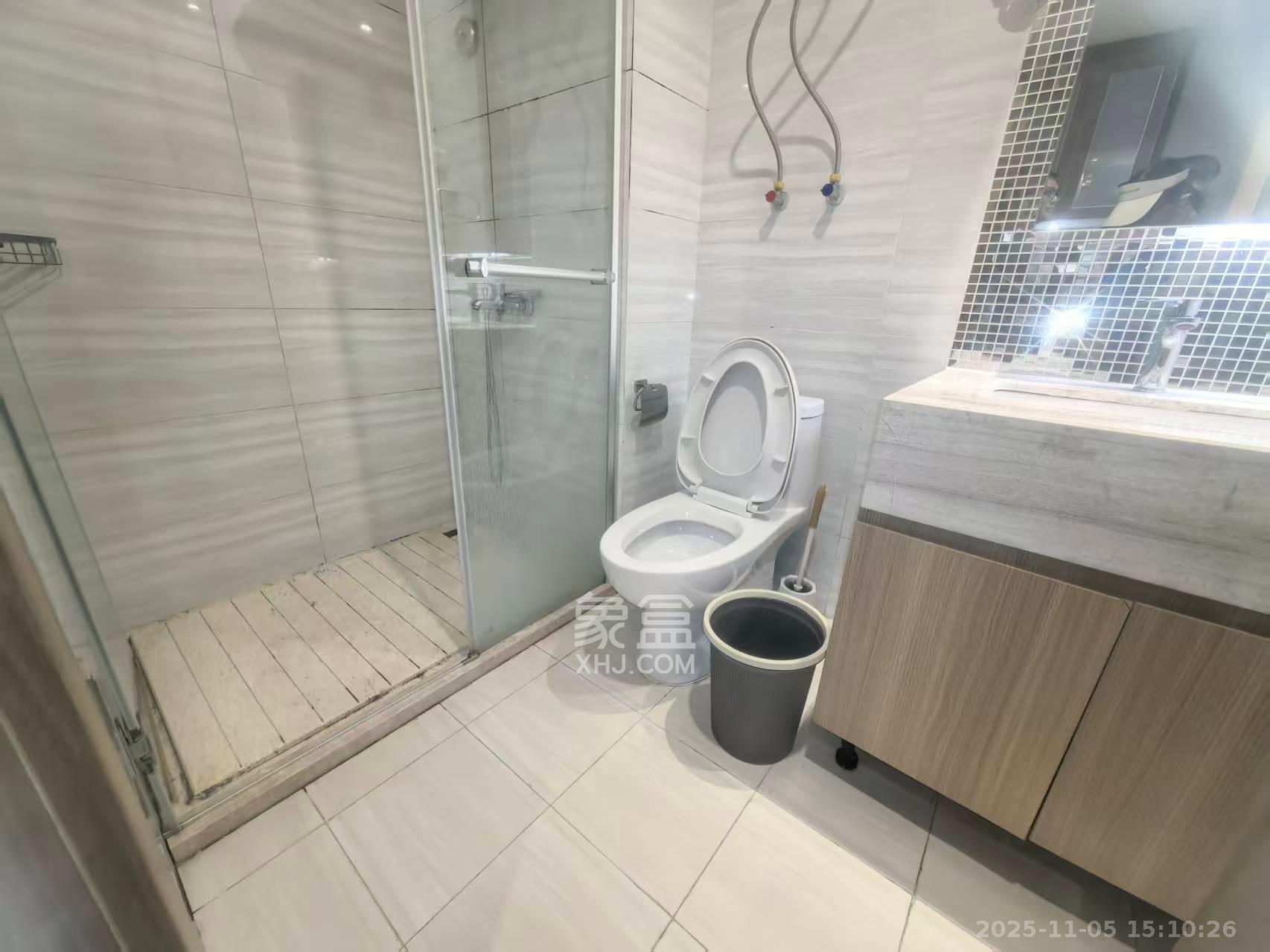 恒大国际广场  1室1厅1卫    1700.0元/月室内图