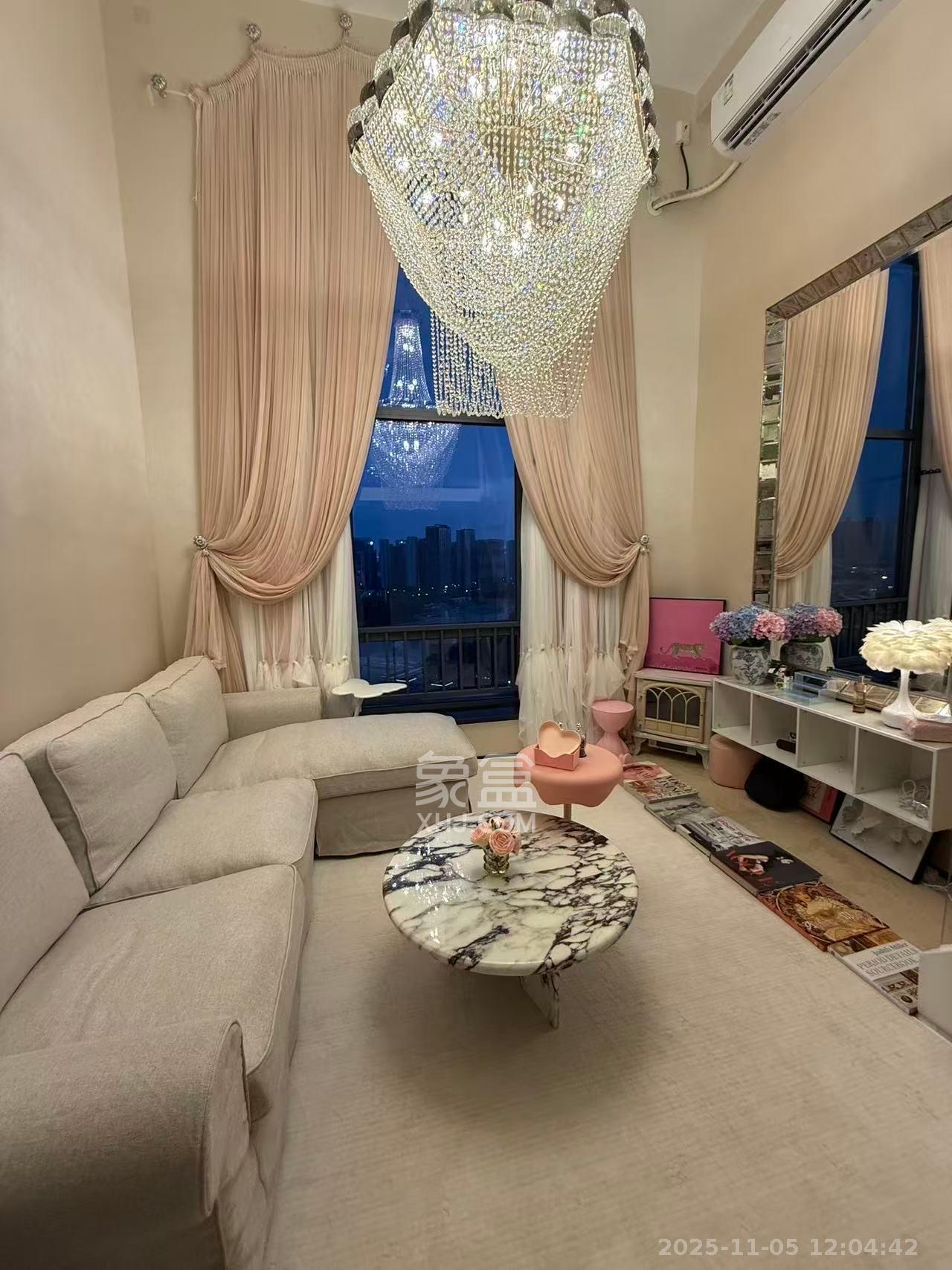 藏珑湖上公馆 1室1厅1卫 3500.0元/月 藏珑湖上公馆 1室1厅1卫 3500.0元/月室内图