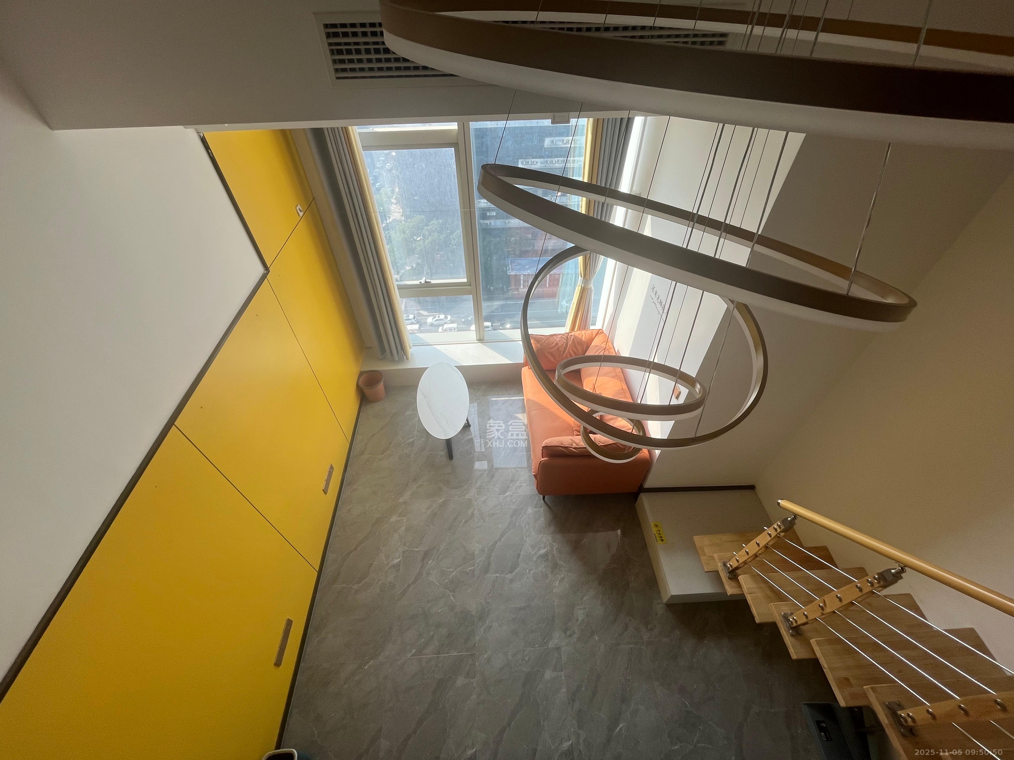 敬天广场  1室1厅1卫    2400.0元/月室内图