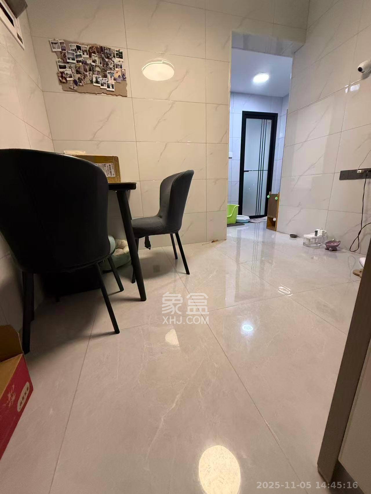 东宜新园  2室1厅1卫    1600.0元/月室内图