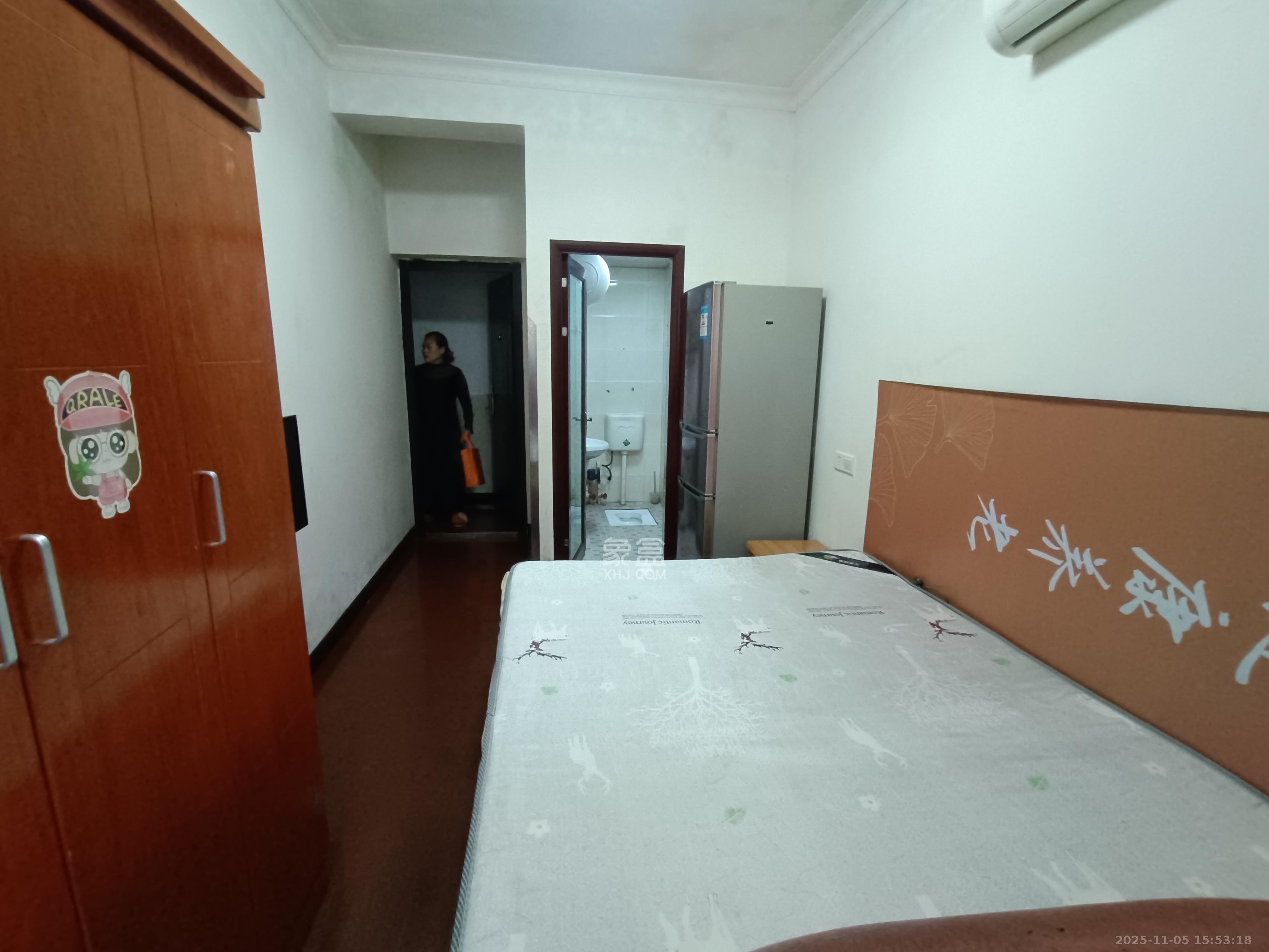 府后路安置小区（道坡小区）  1室1厅1卫    800.0元/月室内图