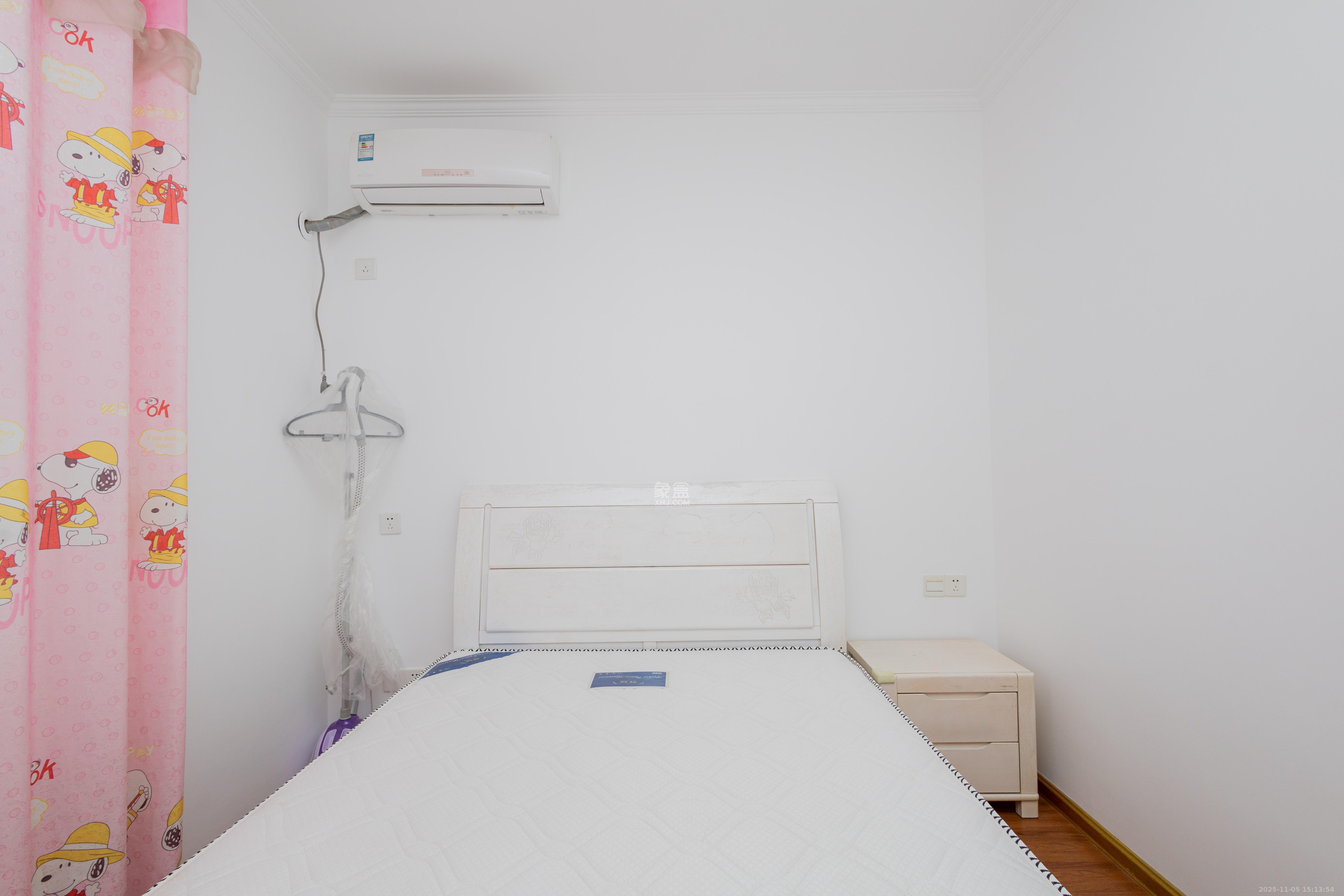 中国铁建国际城二期 3室2厅1卫 65.8万 中国铁建国际城二期 3室2厅1卫 65.8万卧室