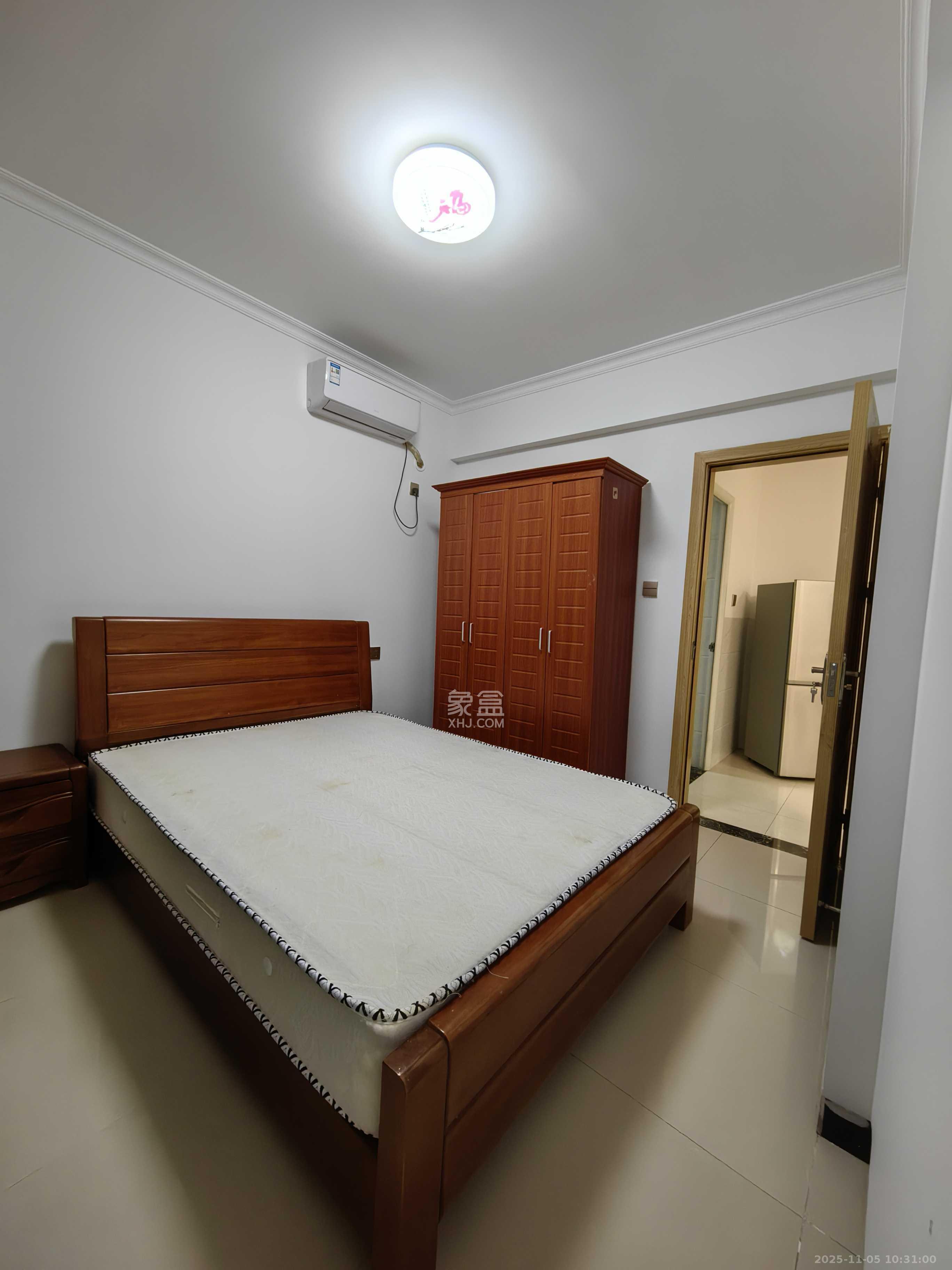 景塘家园  3室2厅1卫    1900.0元/月室内图